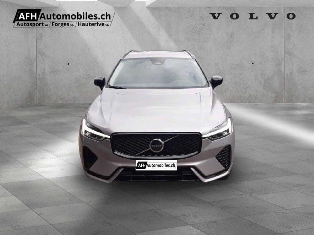 VOLVO XC60 2.0 T6 TE Plus Dark eAWD-showroom-element-2