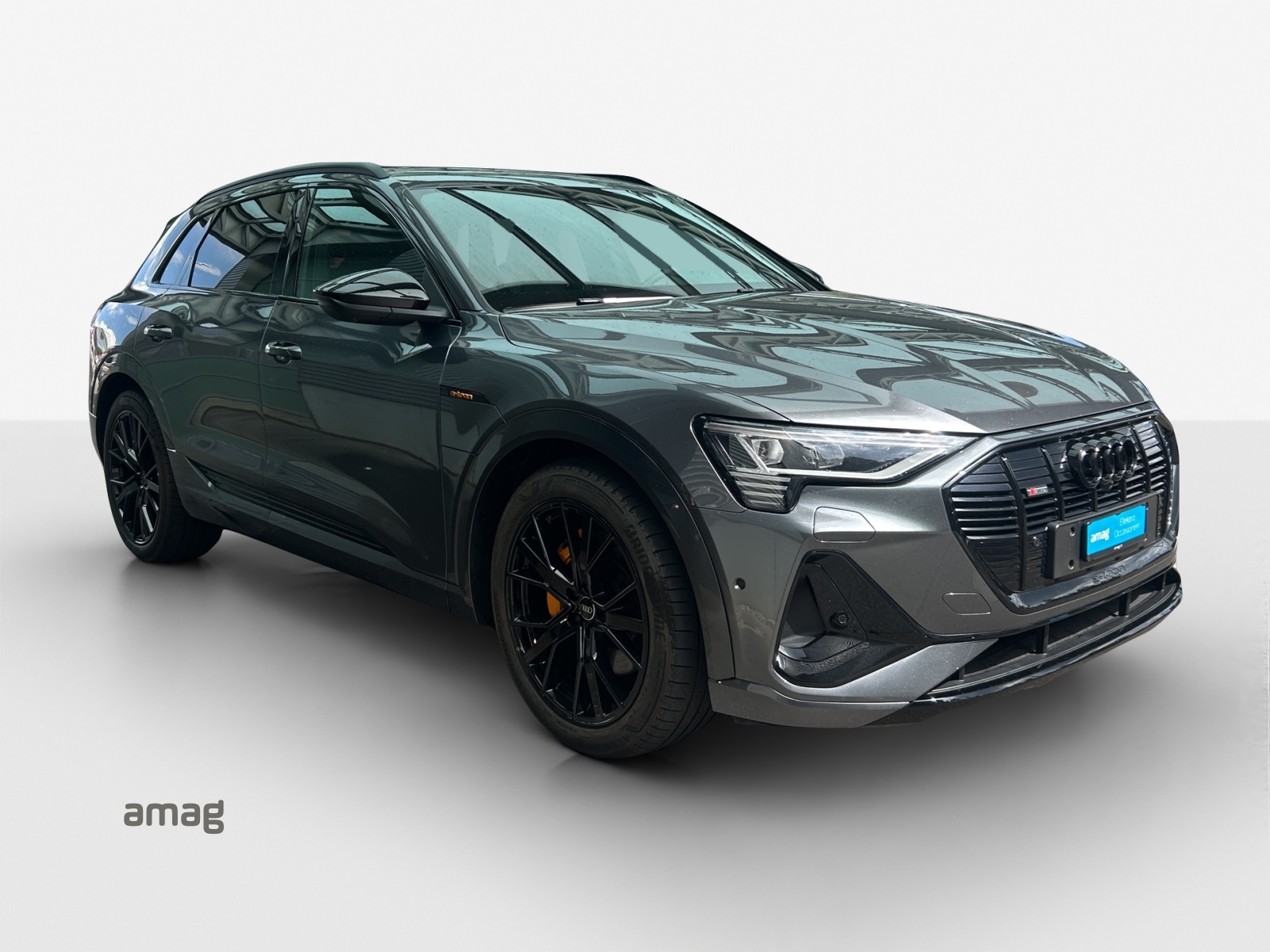 AUDI e-tron 55 S Line Black Edition quattro-image-5
