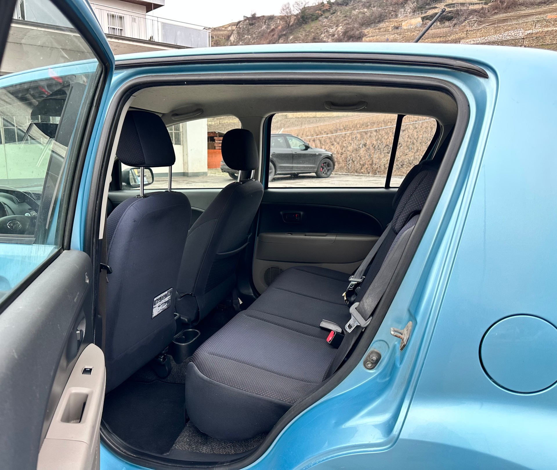 DAIHATSU Sirion 1.3 S eco-4WD-image-15
