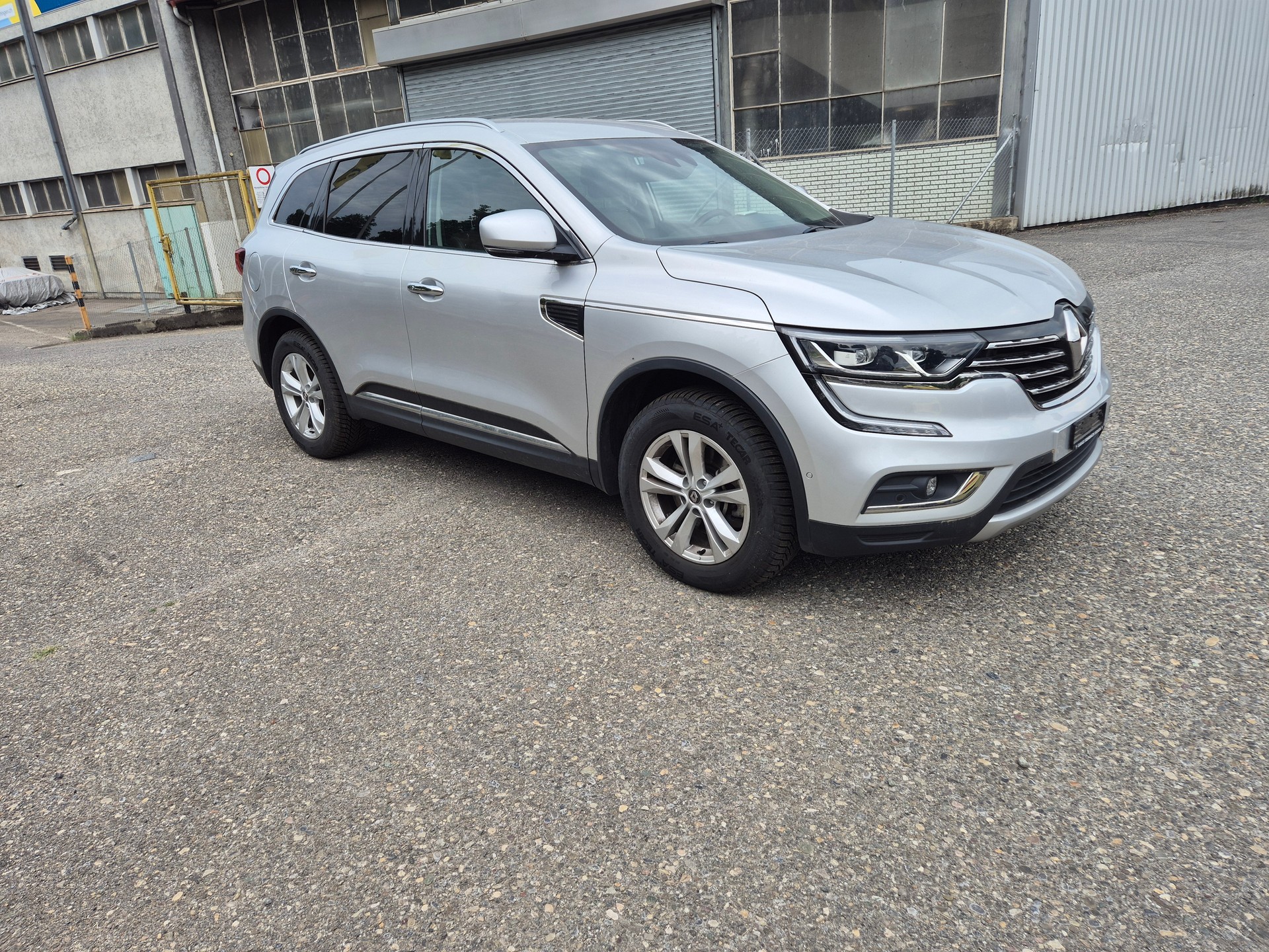 RENAULT Koleos 2.0 dCi Zen 4x4 Xtronic CVT-image-3