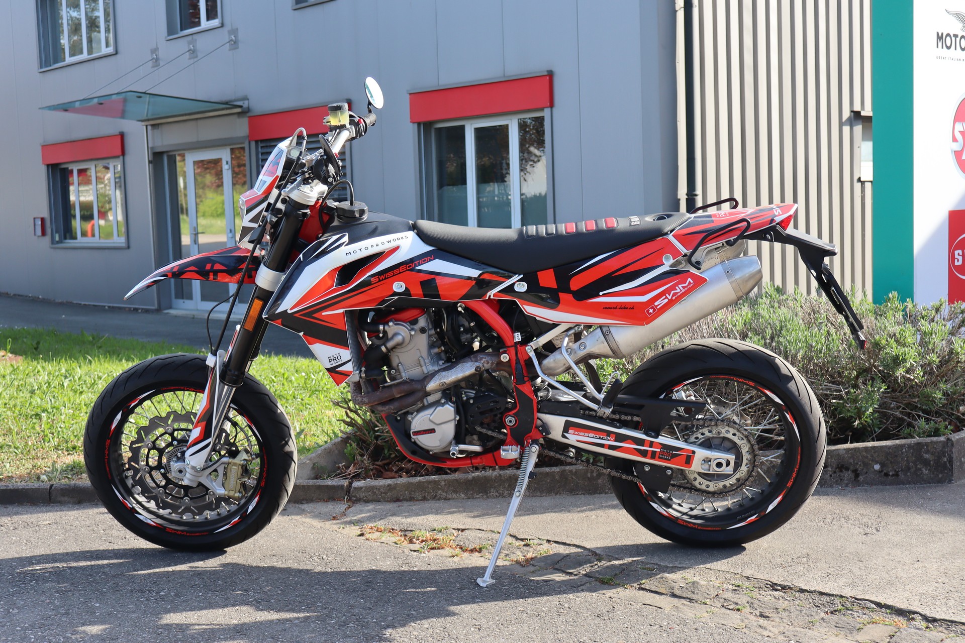 SWM SM 500 R ABS-showroom-element-3