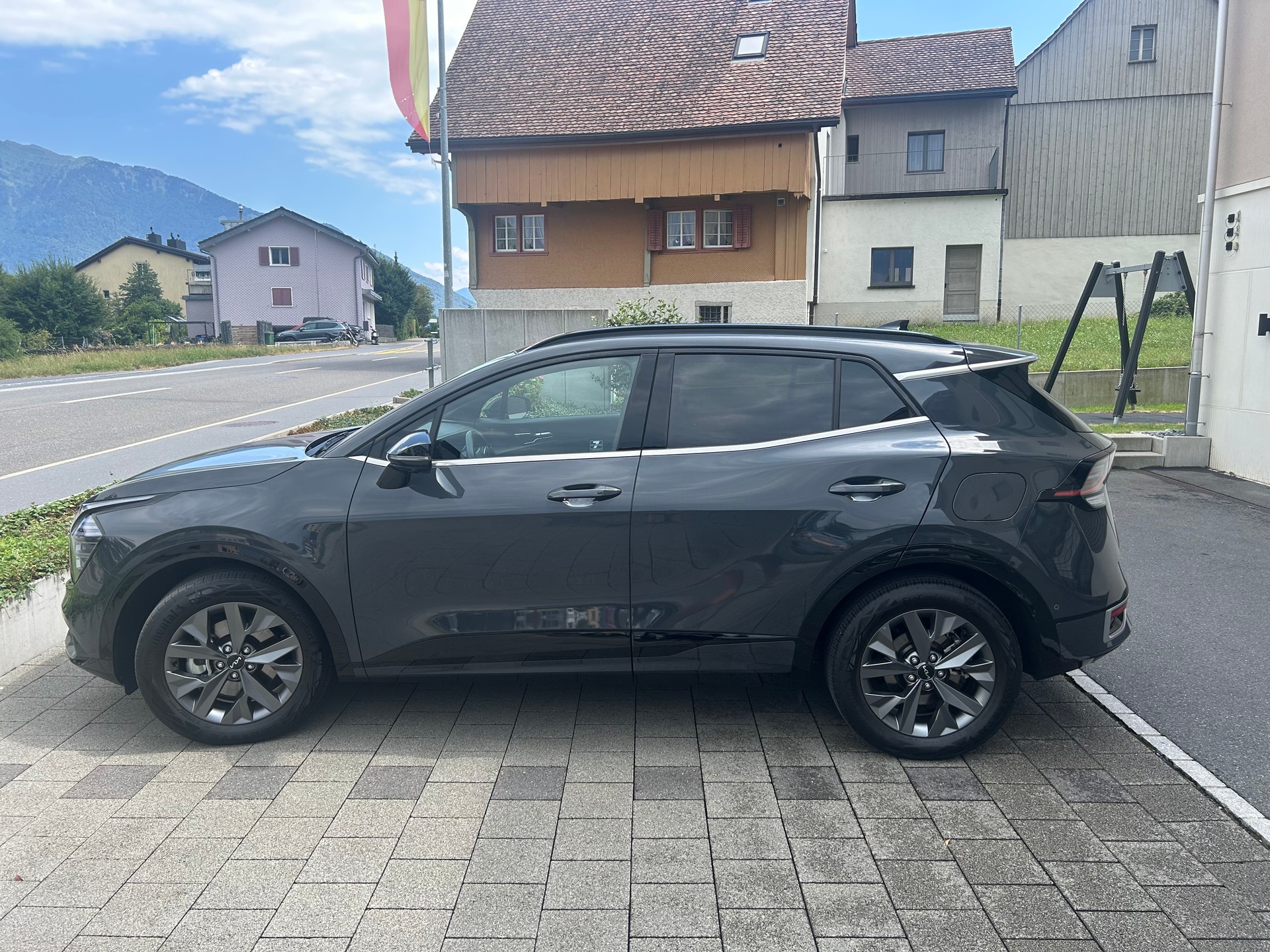 KIA 1.6 T-GDi Hybrid GT-Line-image-3