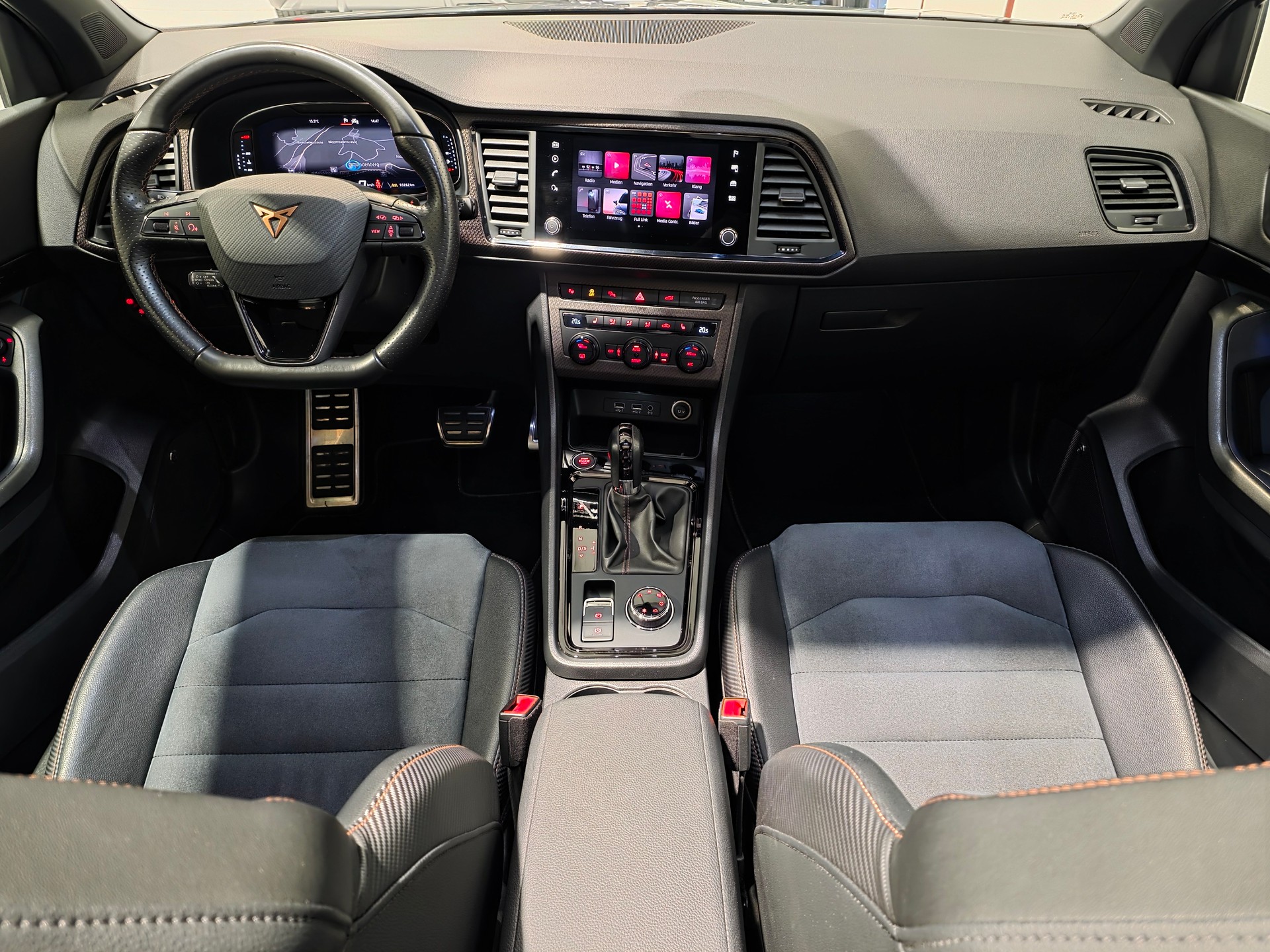 CUPRA Ateca 2.0TSI Limited 350 Edition 4Drive DSG-image-5