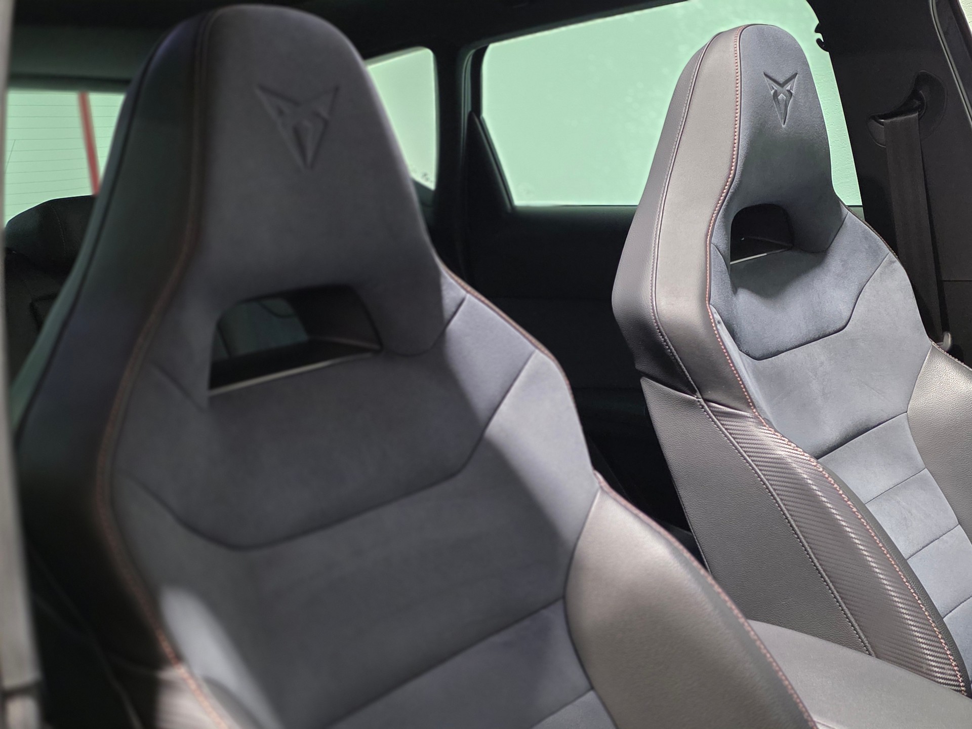 CUPRA Ateca 2.0TSI Limited 350 Edition 4Drive DSG-image-13