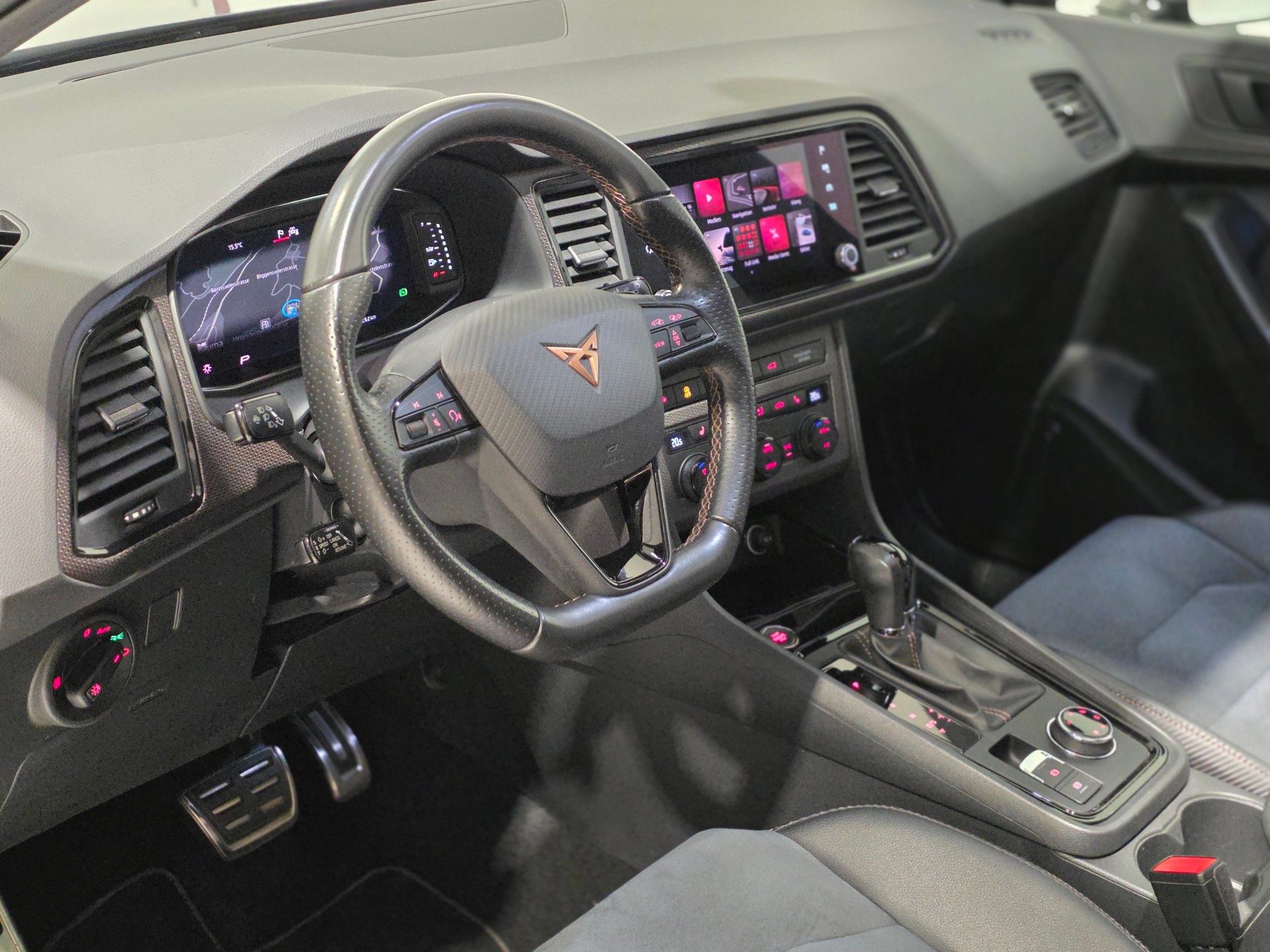 CUPRA Ateca 2.0TSI Limited 350 Edition 4Drive DSG-image-7