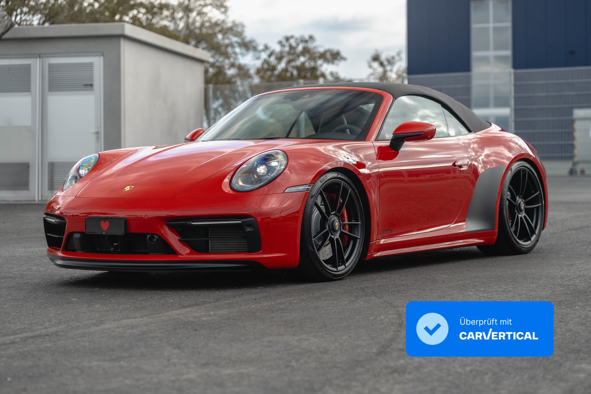 PORSCHE 911 Carrera GTS Cabriolet PDK * FRISCH AB MFK * LIEBHABERZUSTAND * NACHTSICHTASSISTENT * LIFTSYSTEM *
