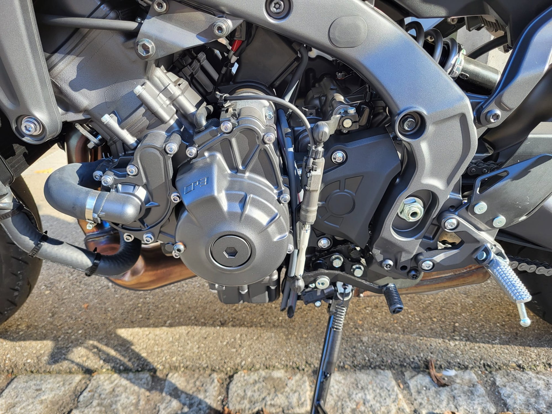YAMAHA MT-09-image-4