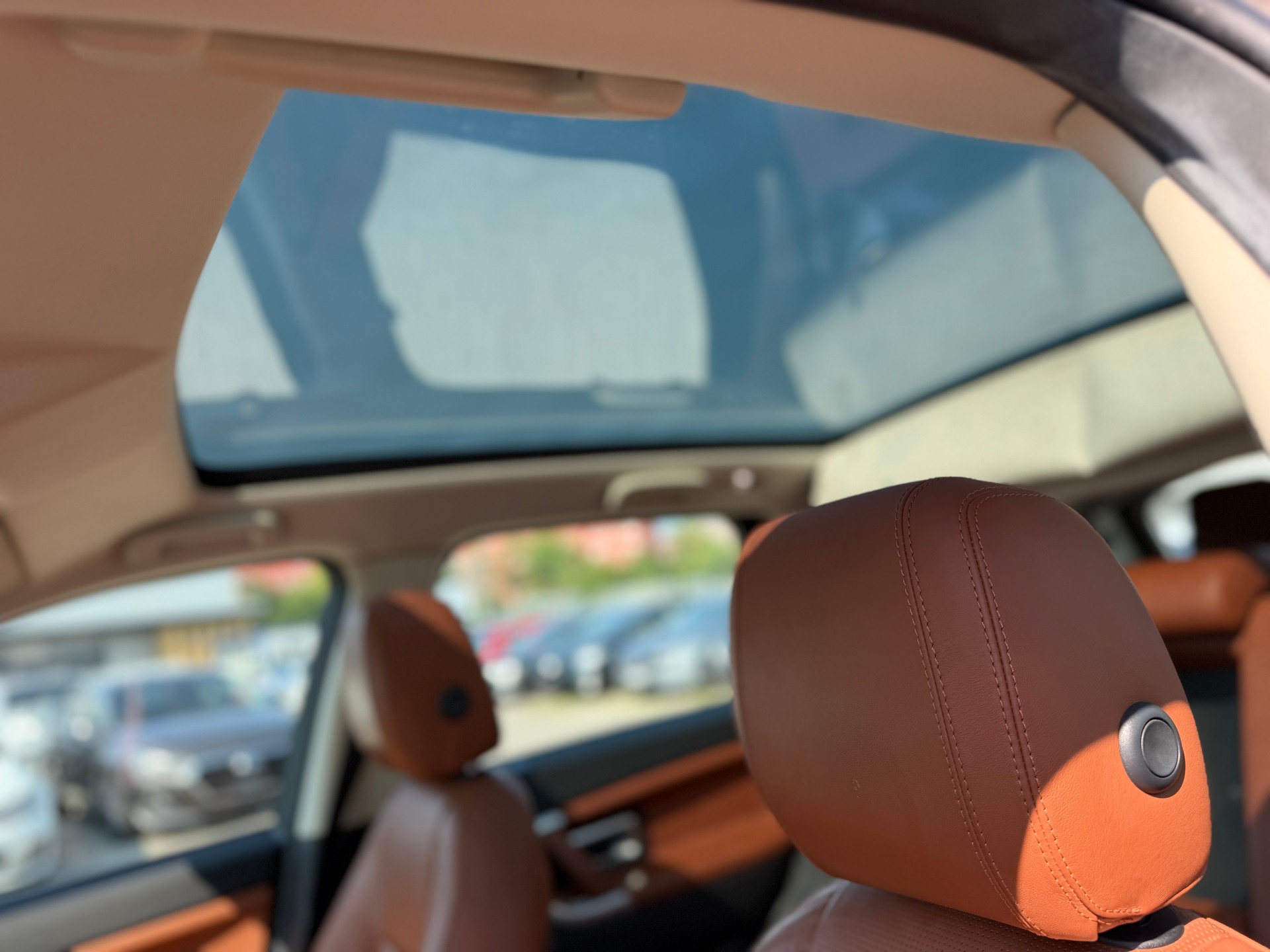 LAND ROVER Discovery Sport 2.0 TD4 SE AT9-image-15