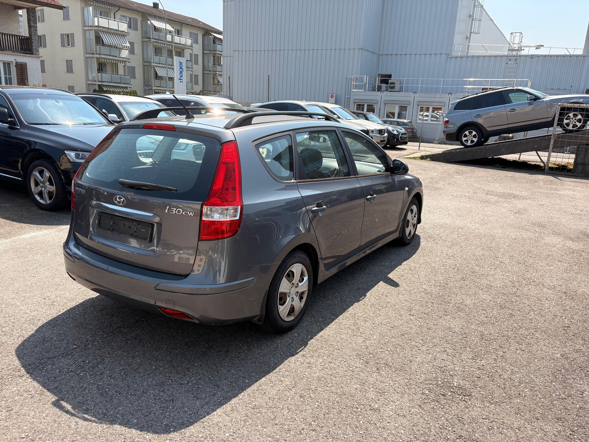 HYUNDAI i30 Wagon 1.4 Comfort-image-2