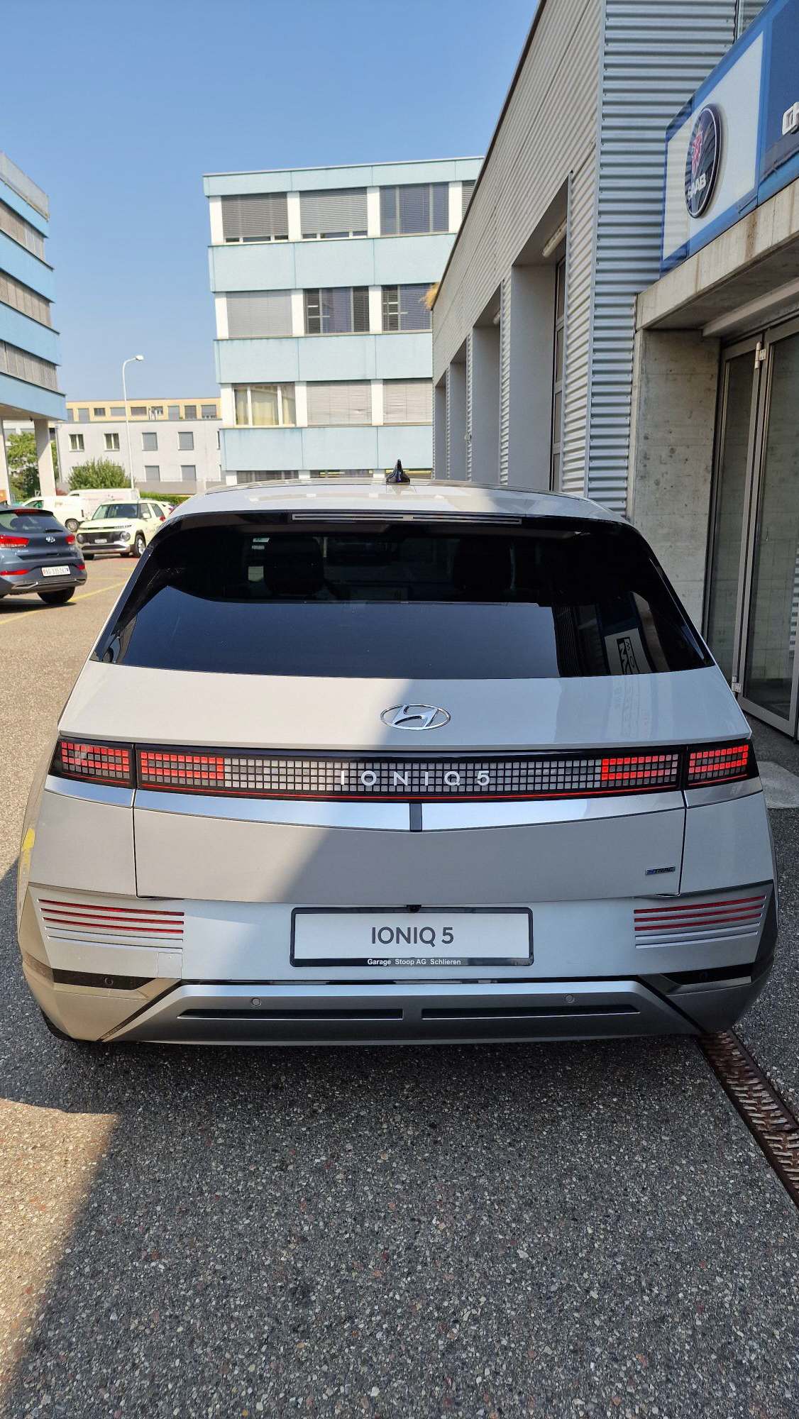 HYUNDAI Ioniq 5 77,4 kWh Vertex 4WD-image-3
