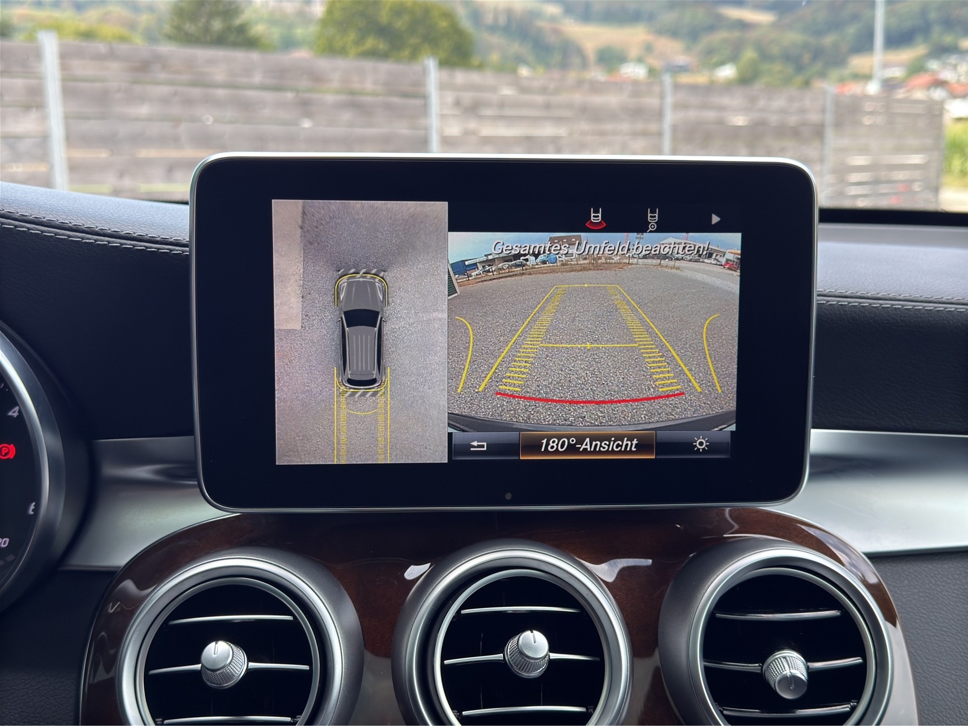 MERCEDES-BENZ GLC 250 d Exclusive 4m-image-16