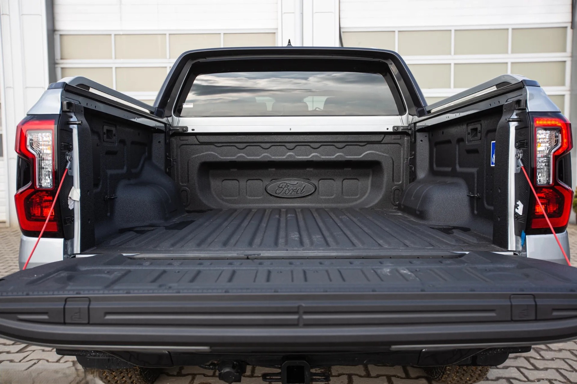 FORD Ranger Wildtrak 2.0 Eco Blue e-4WD Automat-image-4