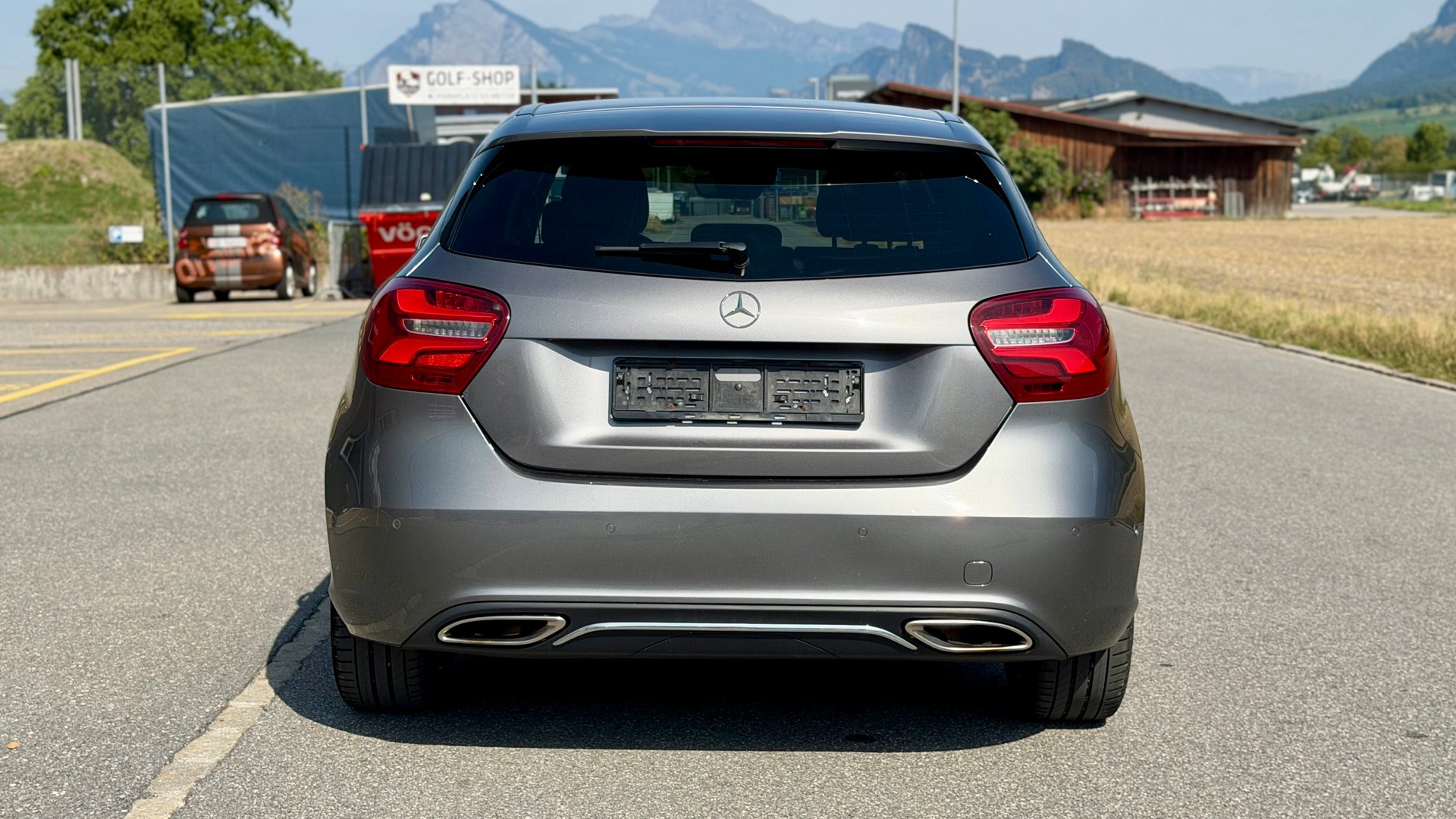 MERCEDES-BENZ A 220 Style 4Matic 7G-DCT-image-3