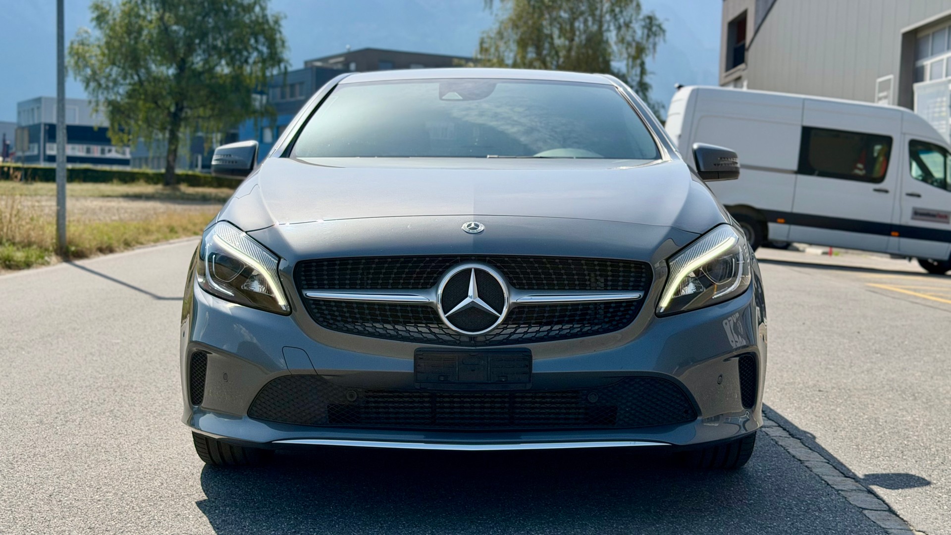 MERCEDES-BENZ A 220 Style 4Matic 7G-DCT-image-7