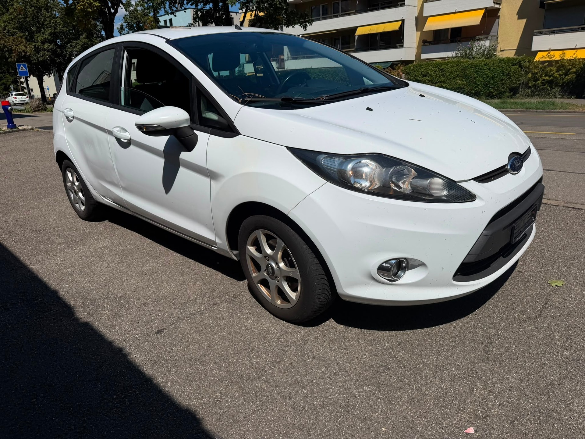 FORD Fiesta 1.6 16V TDCi Trend-image-1