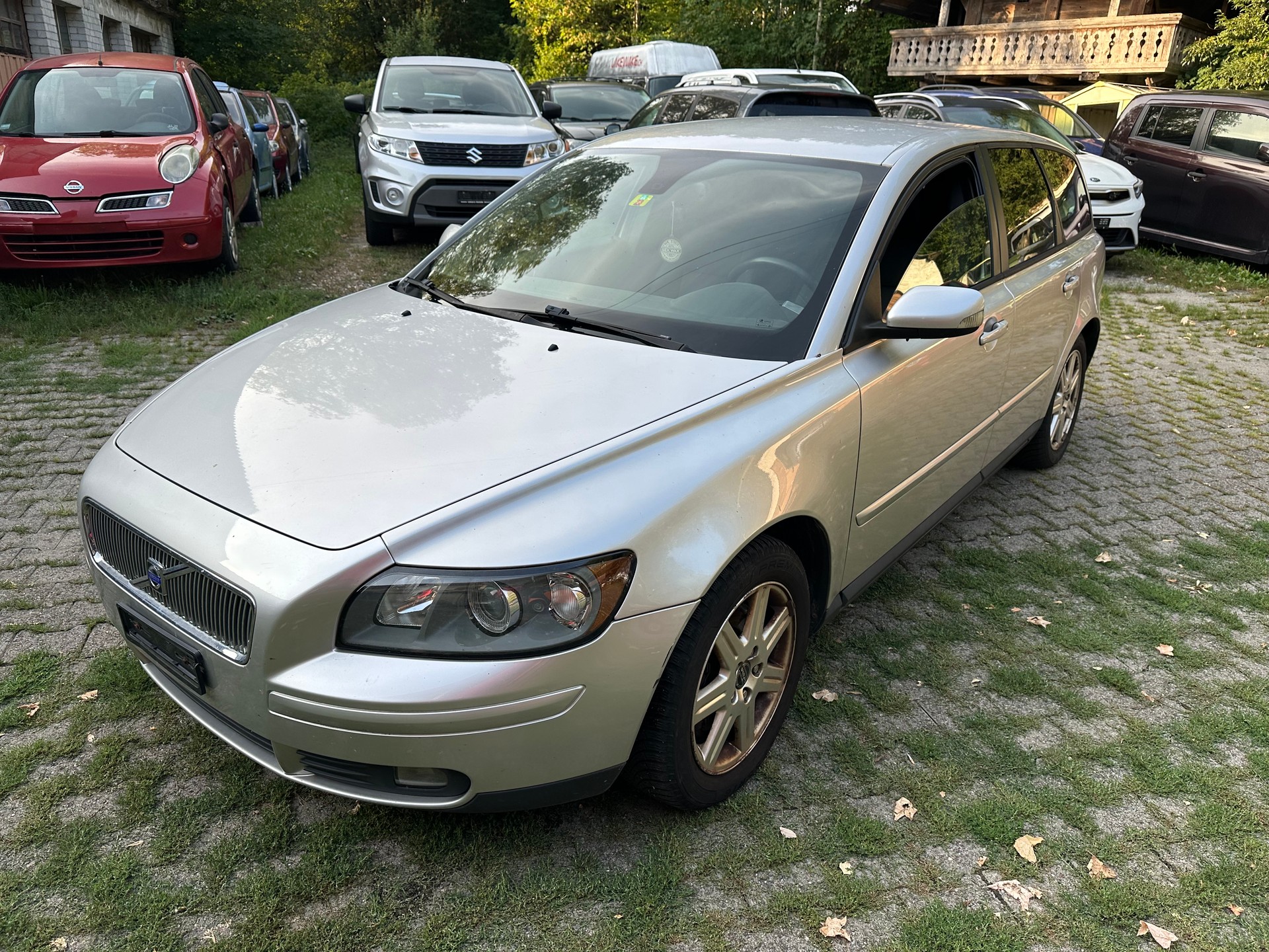 VOLVO V50 2.0D Momentum FIXPREIS-image-1