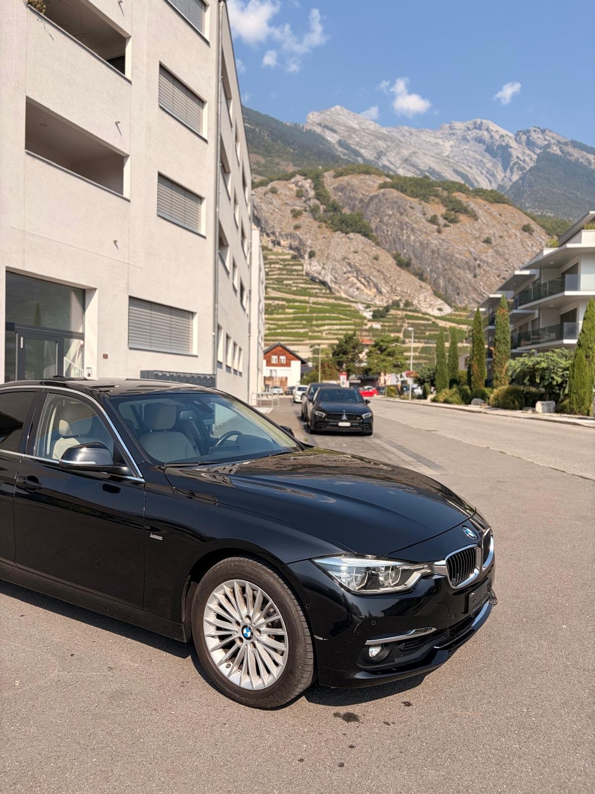 BMW 320d xDrive Luxury Line Steptronic-image-3