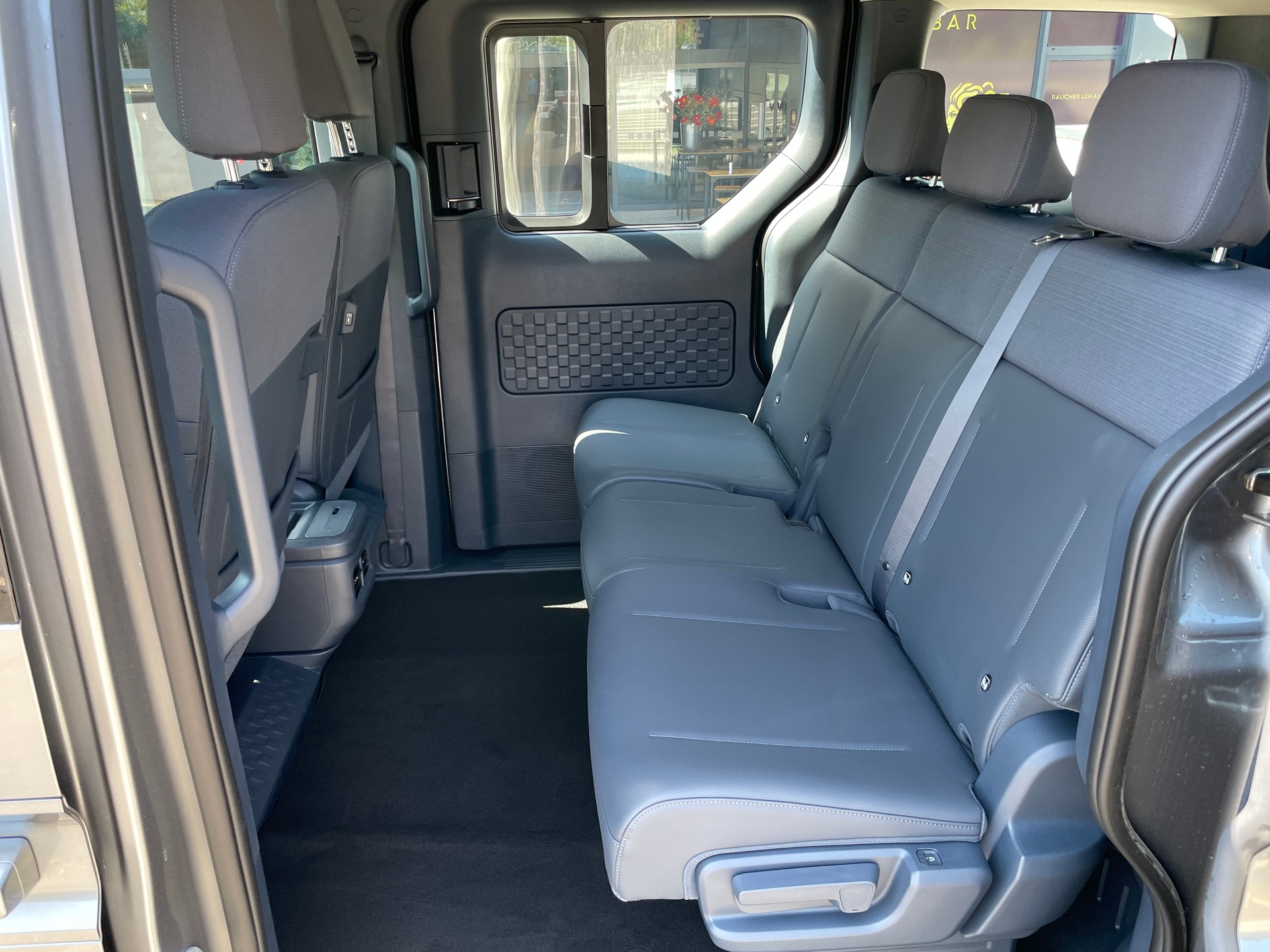 KIA PV5 71.2 kWh Elite mit AHK-image-18
