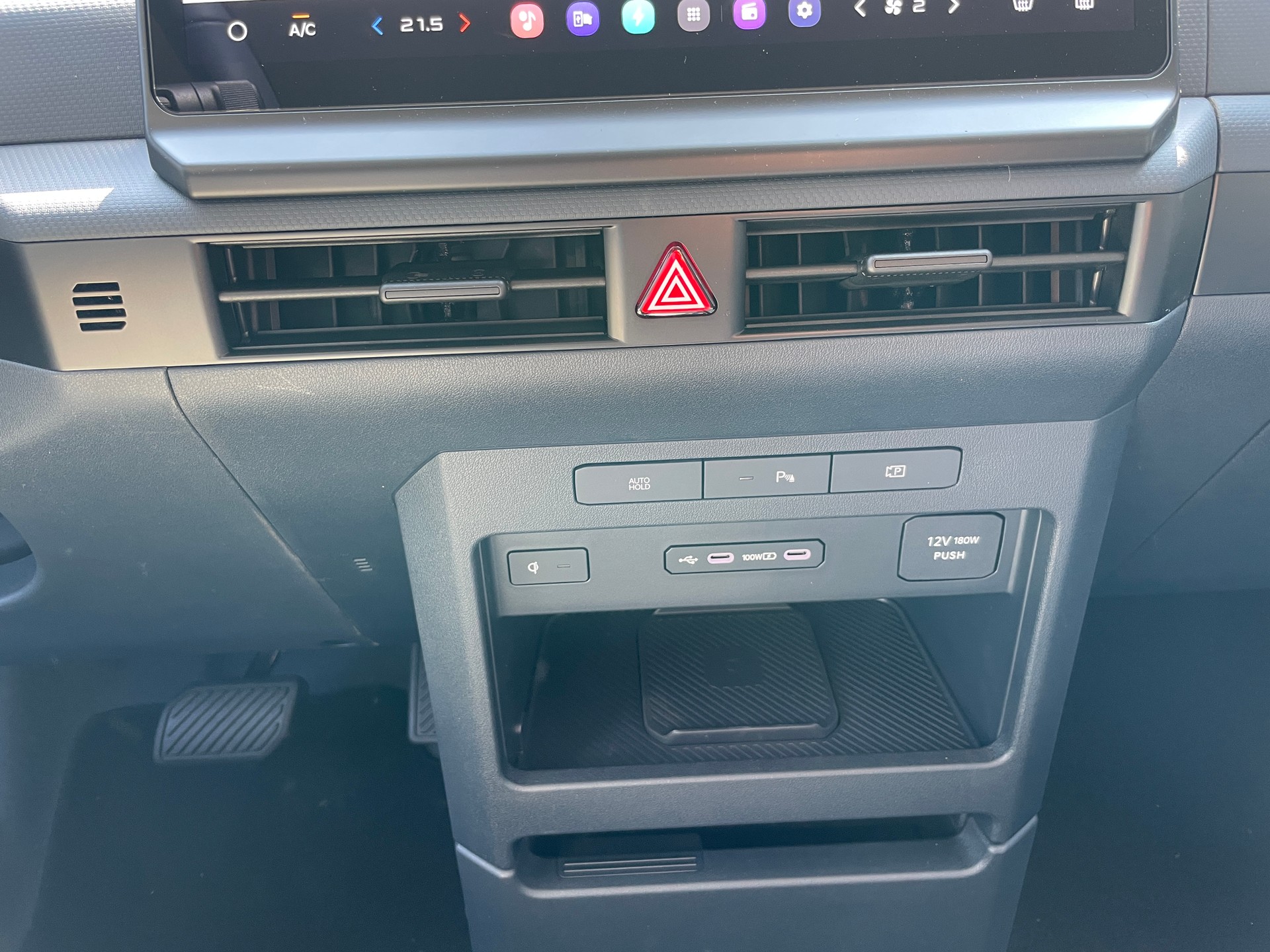 KIA PV5 71.2 kWh Elite mit AHK-image-25