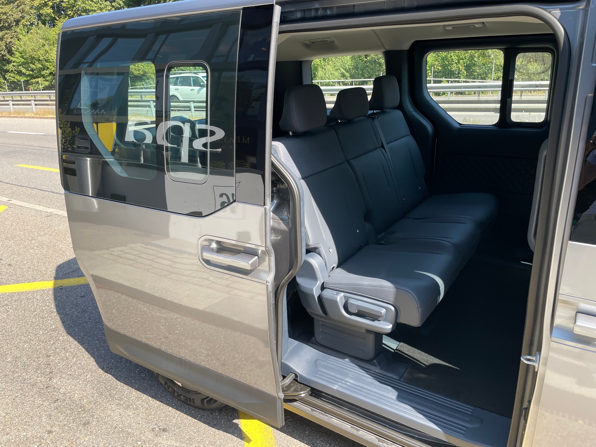KIA PV5 71.2 kWh Elite mit AHK-image-4