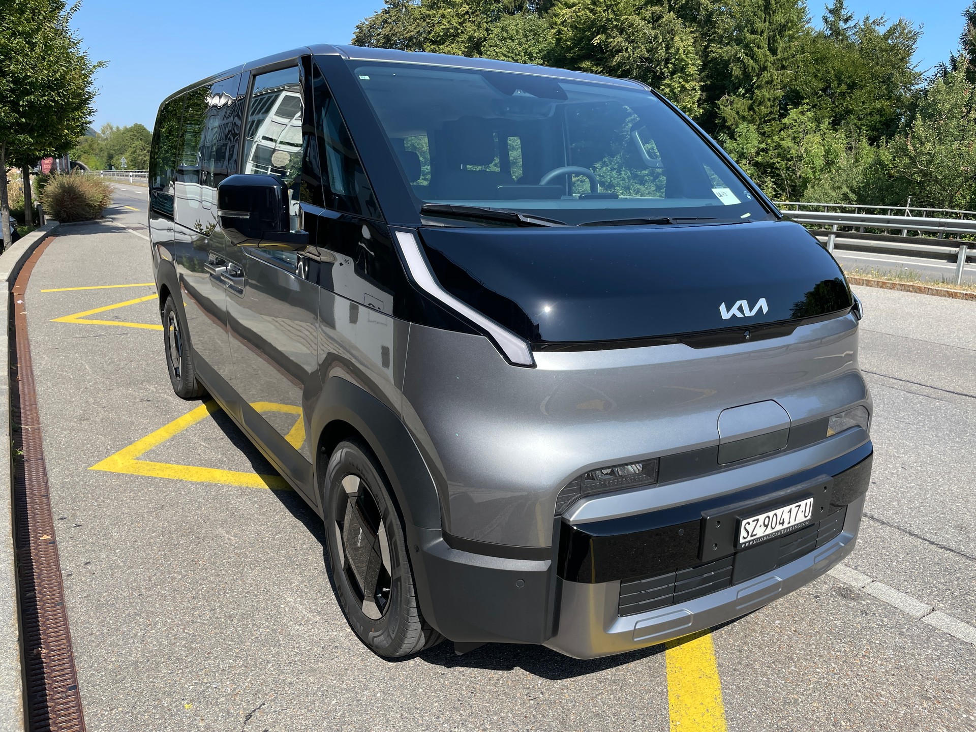 KIA PV5 71.2 kWh Elite mit AHK-image-2