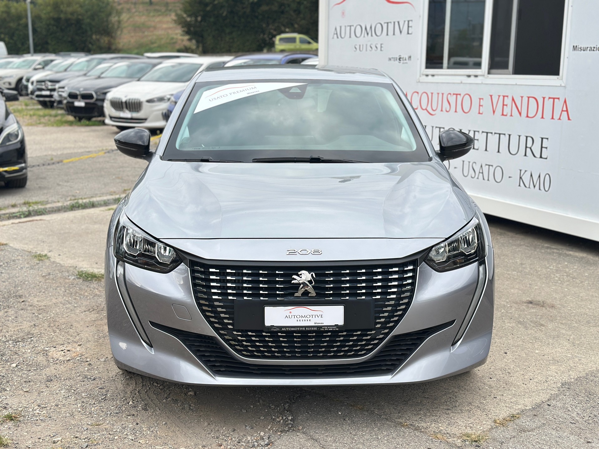 PEUGEOT 208 1.2 PureTech Allure EAT8-image-2