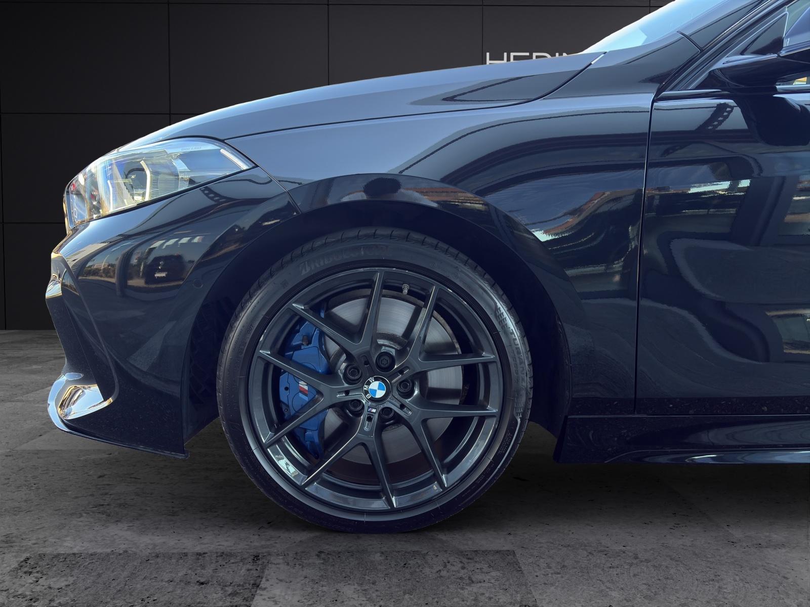 BMW M135i xDrive-image-9