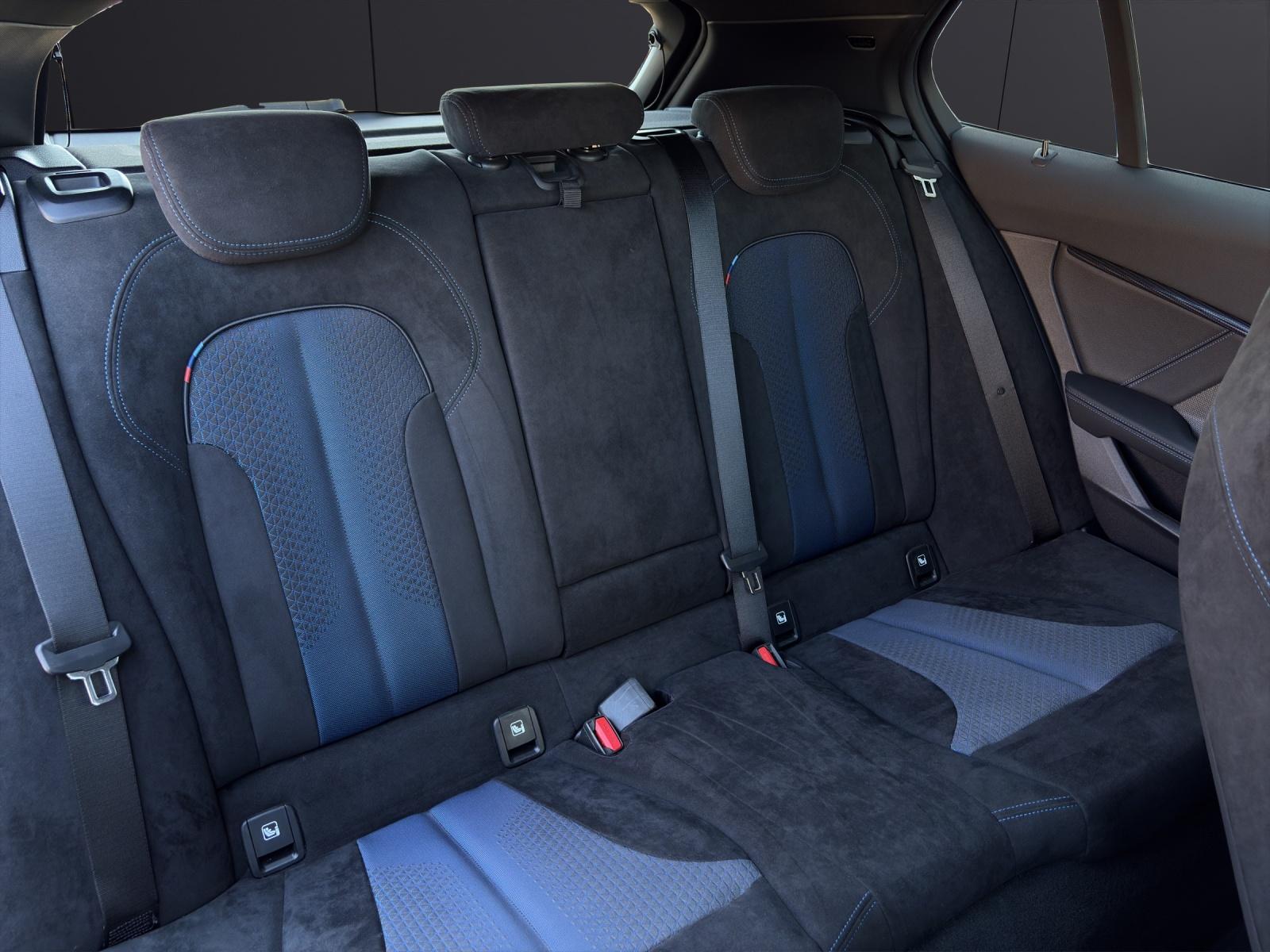 BMW M135i xDrive-image-11