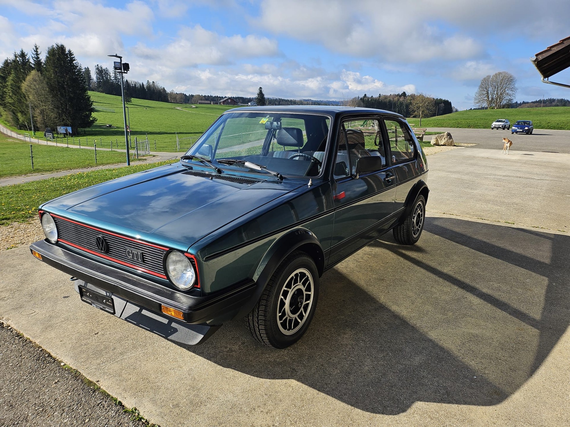 VW GOLF 1800 GTI ORIGINAL VETERANENFAHRZEUG EXPERTISE VETERAN EN BON ETAT-image-2