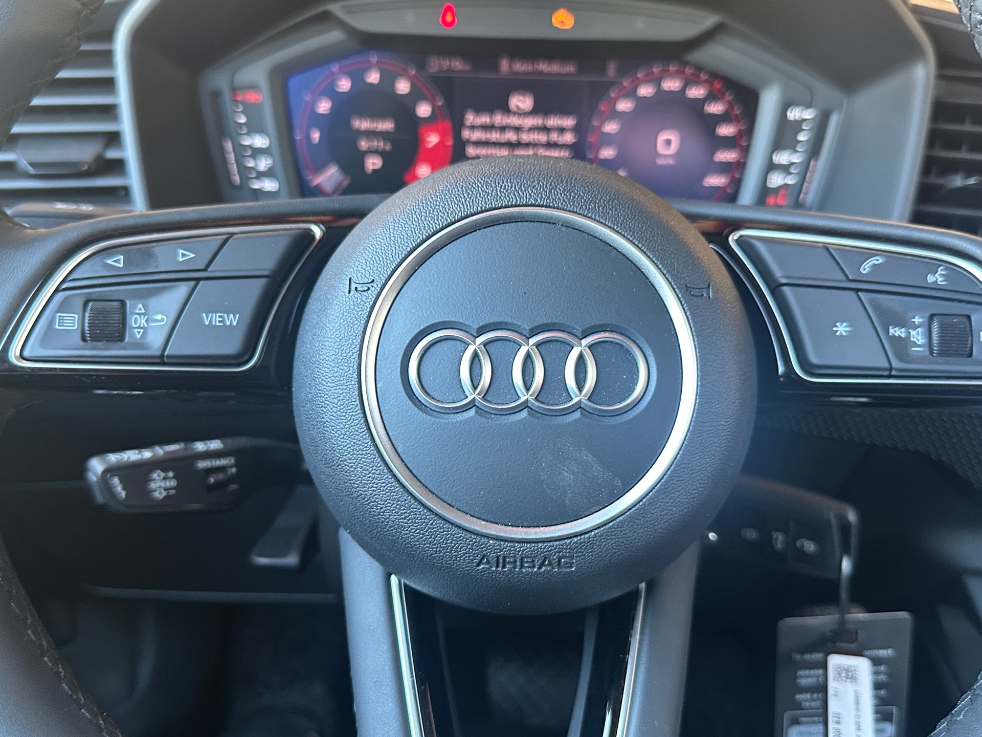 AUDI A1 Sportback 30 TFSI Attraction S-tronic-image-8