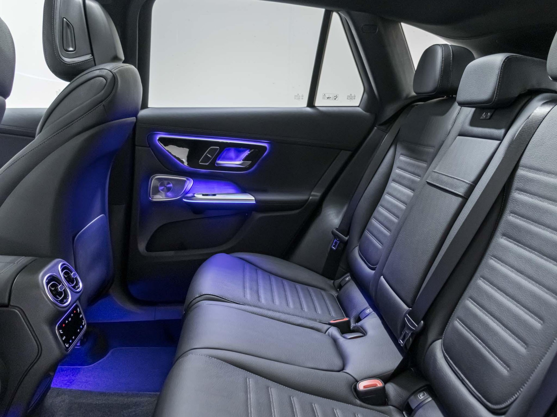 MERCEDES-BENZ GLC 220 d 4MATIC-image-7