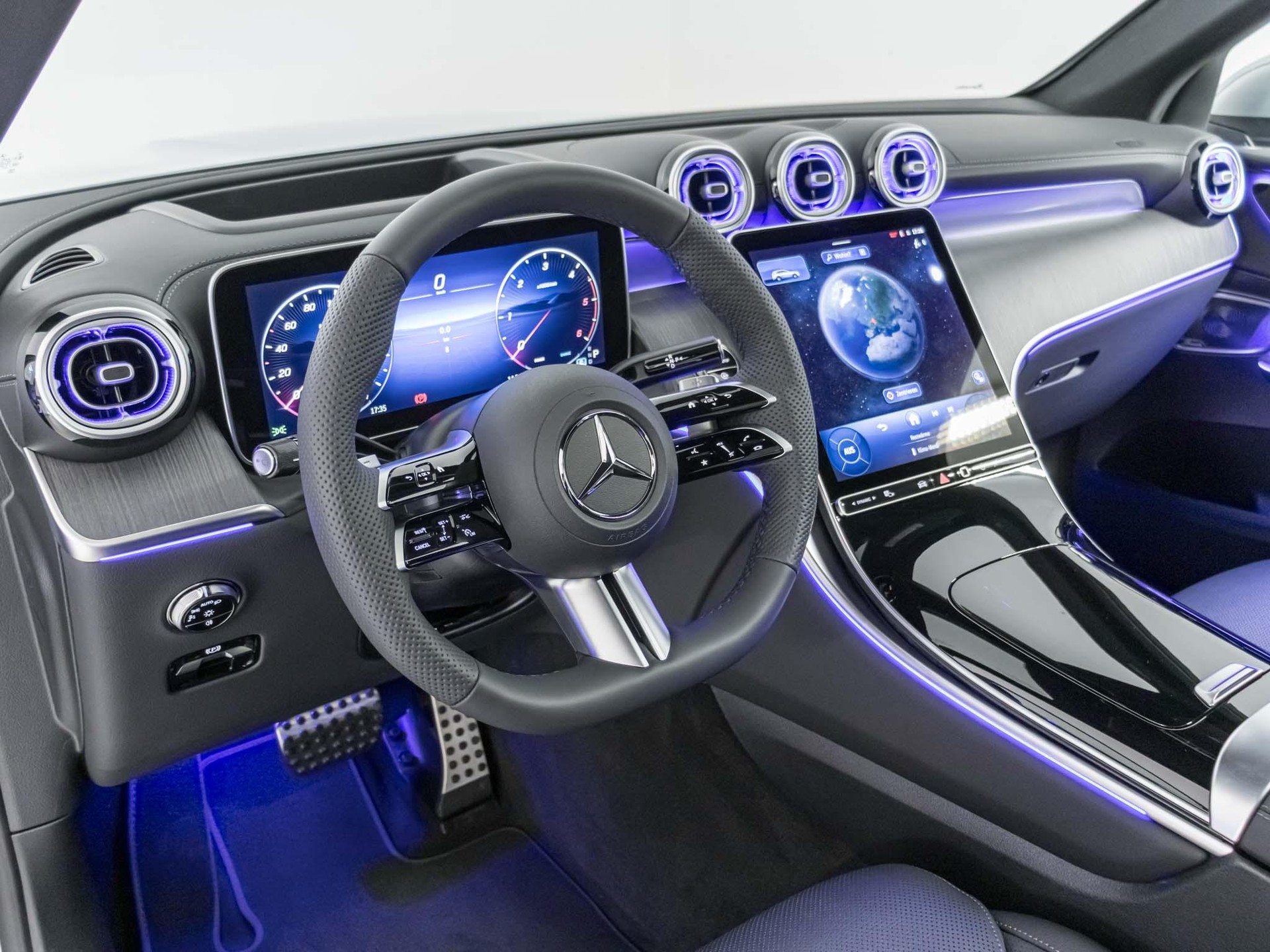 MERCEDES-BENZ GLC 220 d 4MATIC-image-9