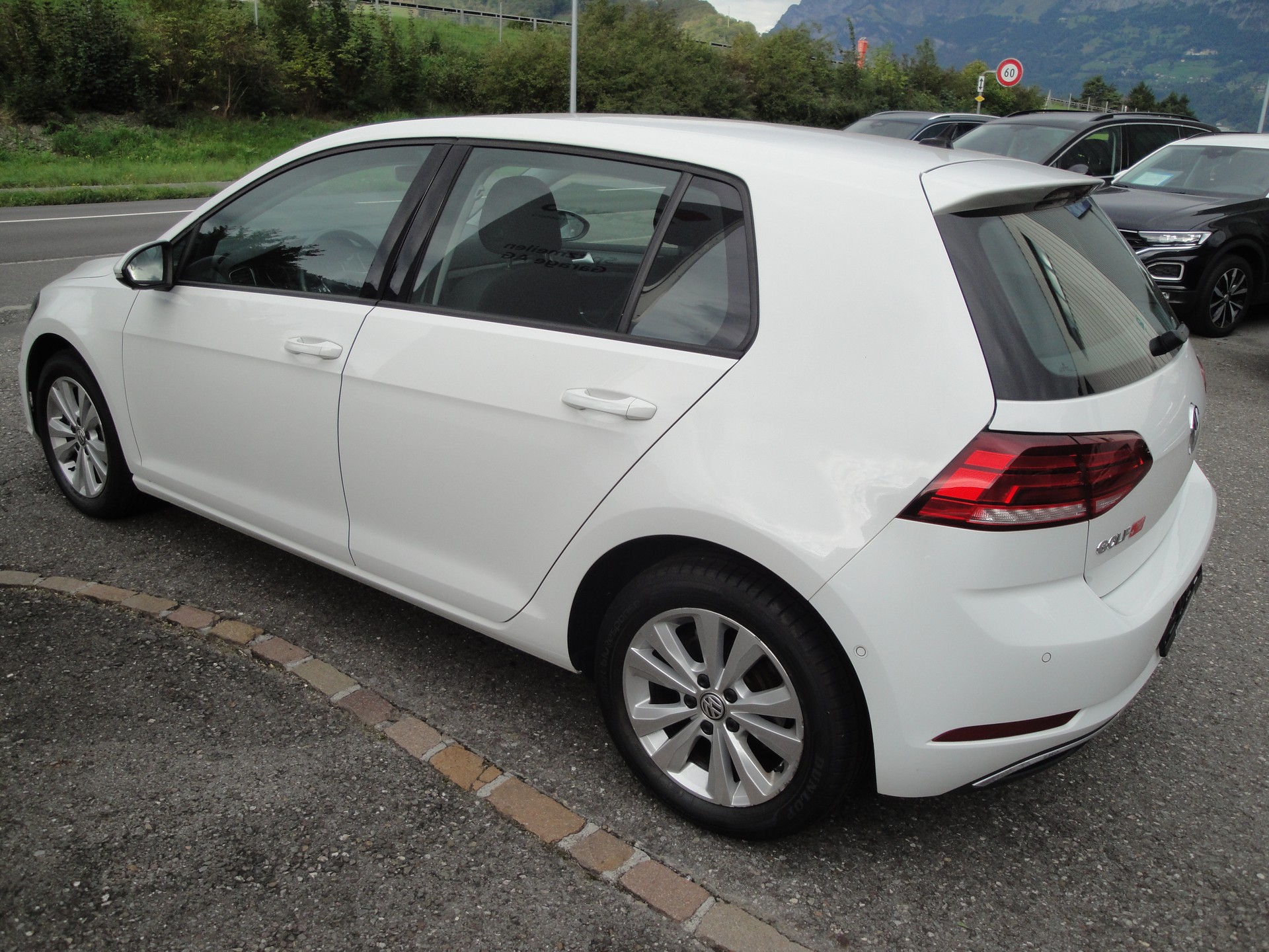 VW Golf 1.0 TSI Comfort-image-2