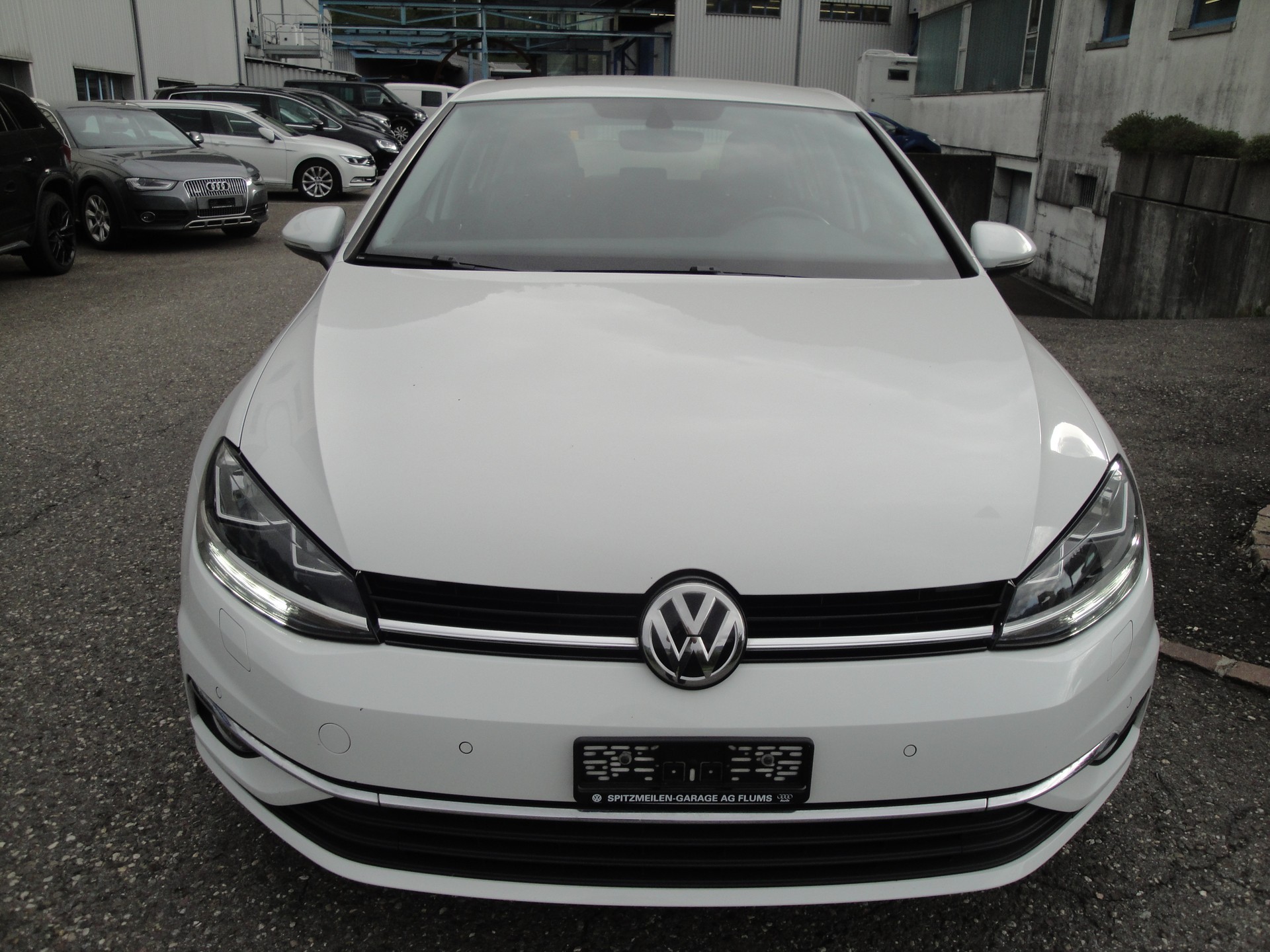VW Golf 1.0 TSI Comfort-image-10