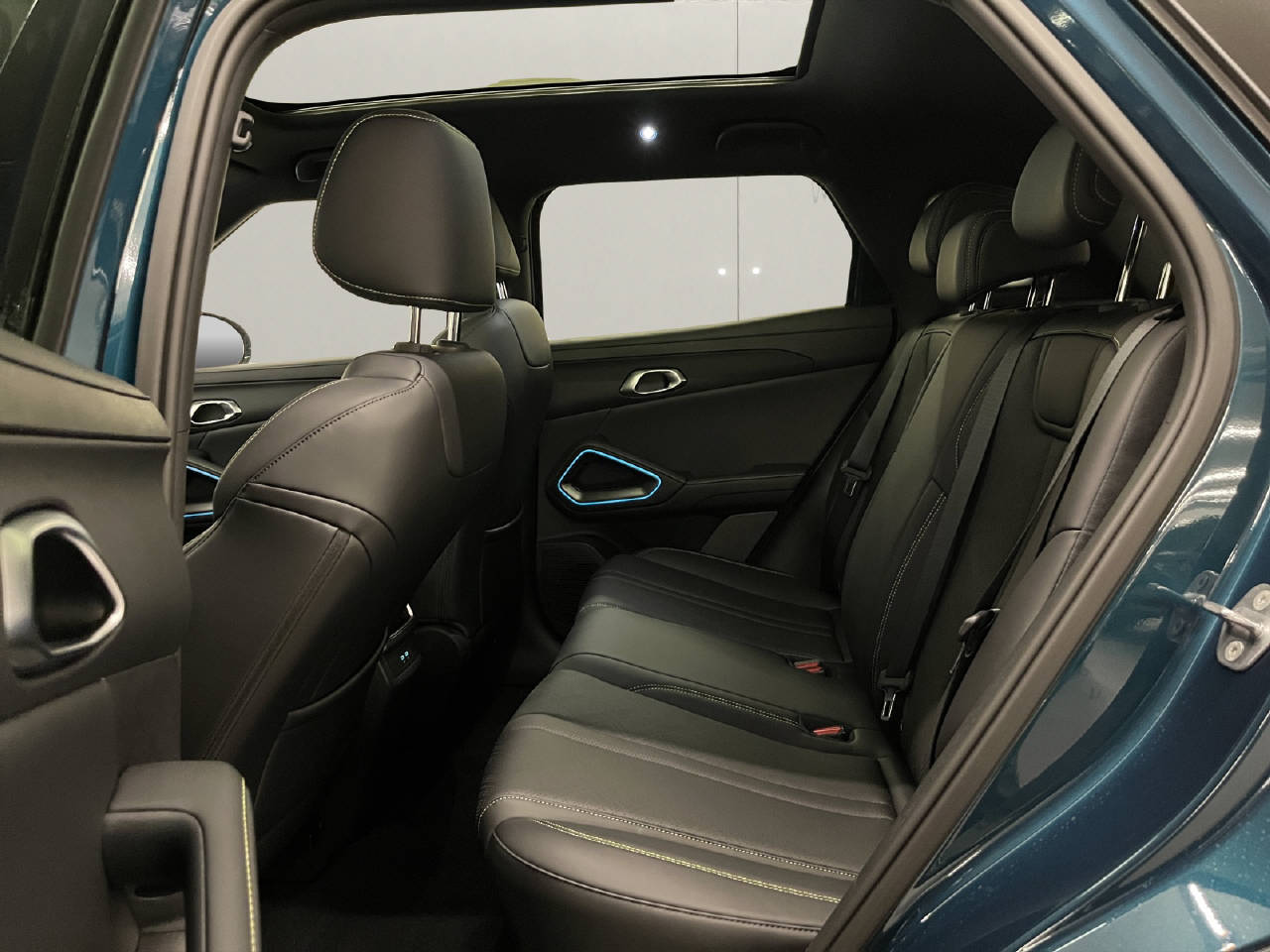 BYD Atto 2 DM-i Boost-image-11