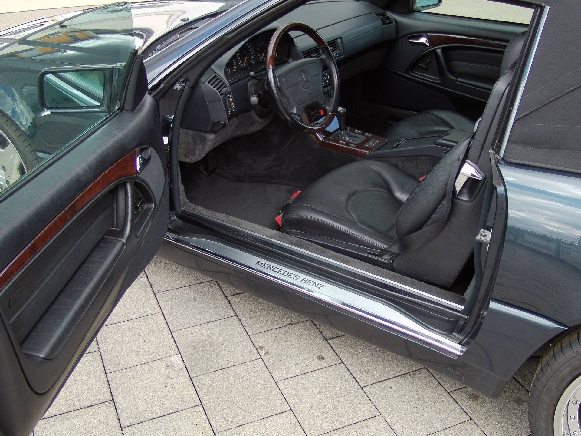 MERCEDES-BENZ SL 500 Automatic-image-10