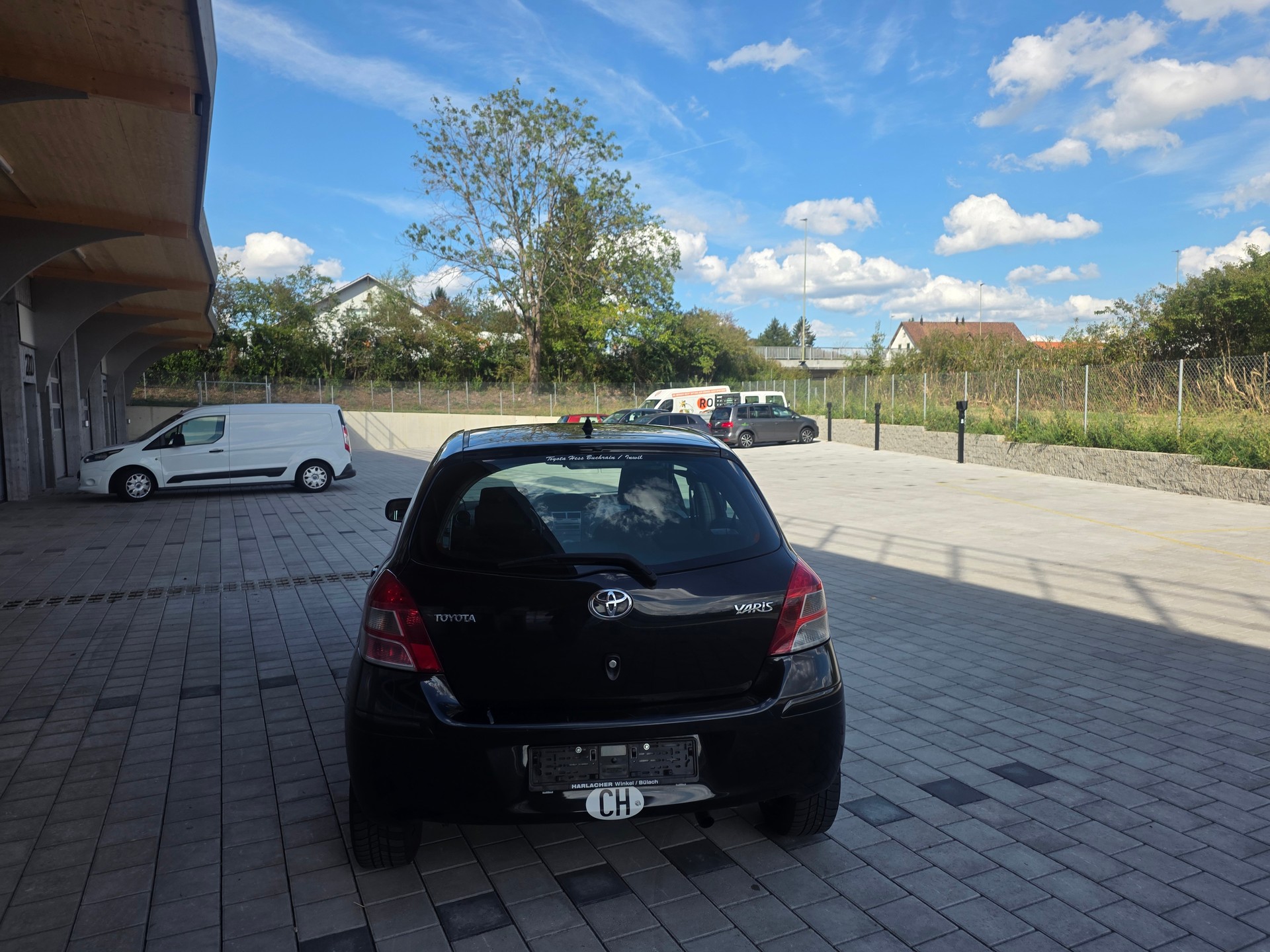 TOYOTA Yaris 1.33 Look Multimode-image-8