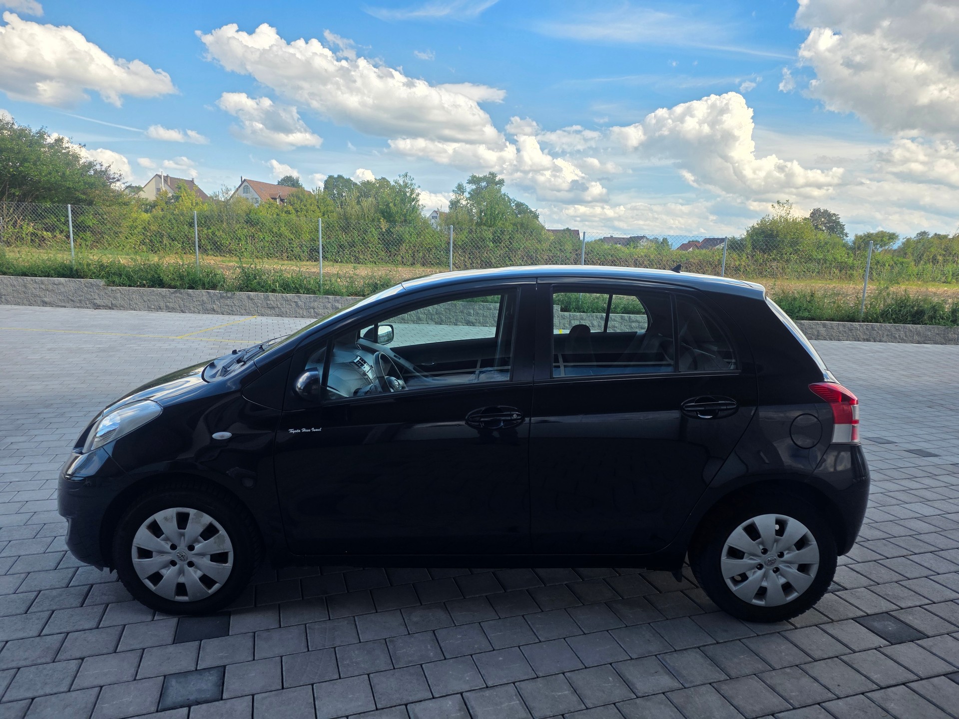 TOYOTA Yaris 1.33 Look Multimode-image-6
