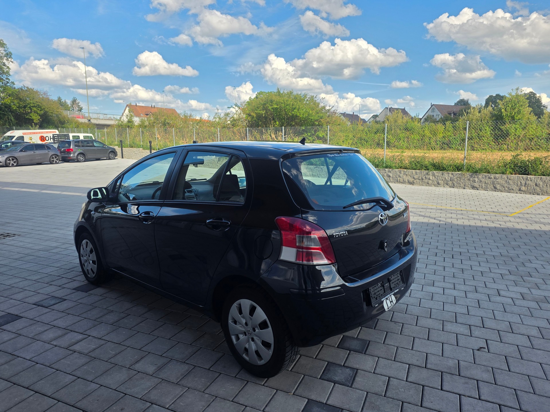 TOYOTA Yaris 1.33 Look Multimode-image-4