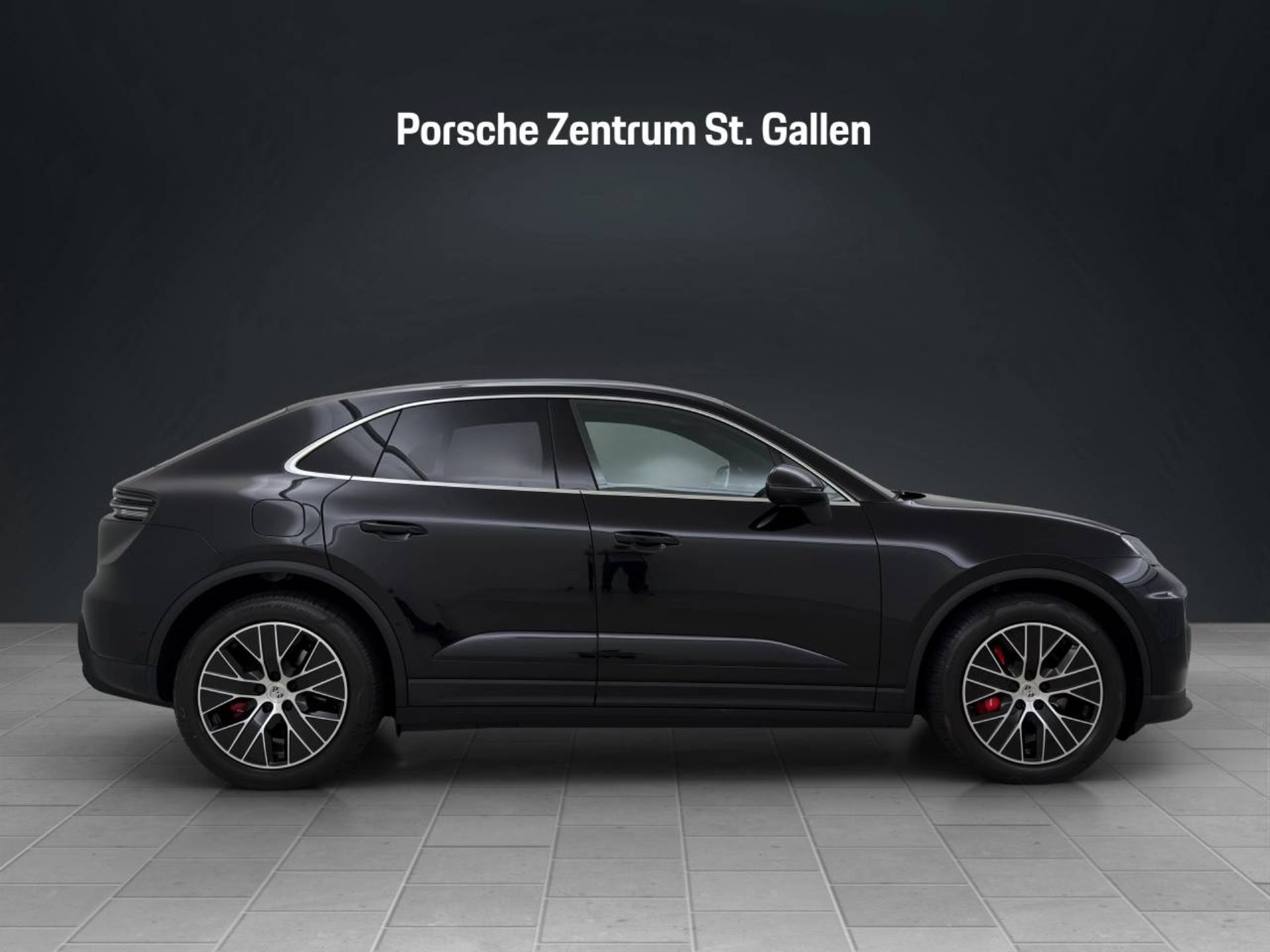 PORSCHE Macan 4S-image-5