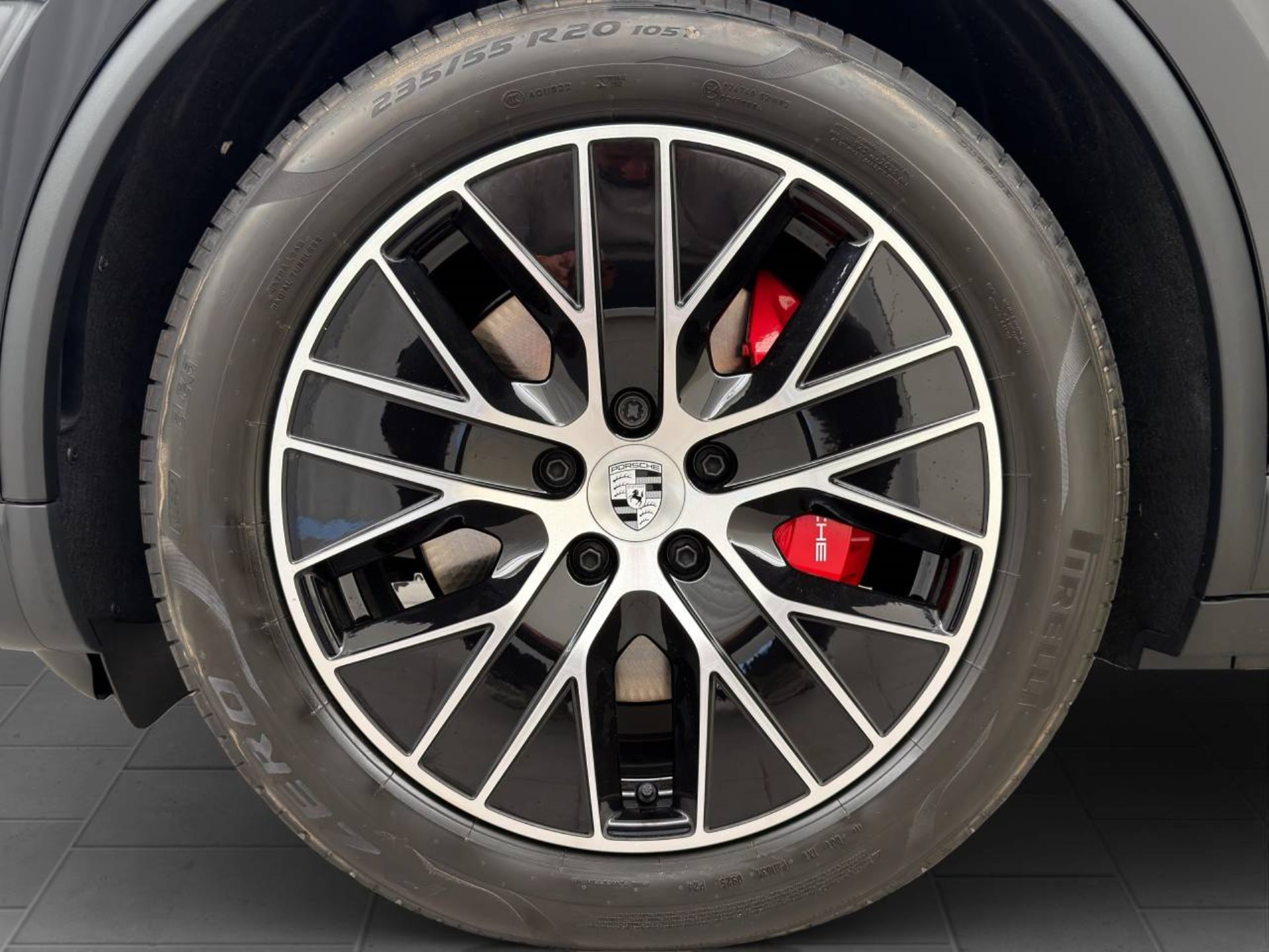 PORSCHE Macan 4S-image-10