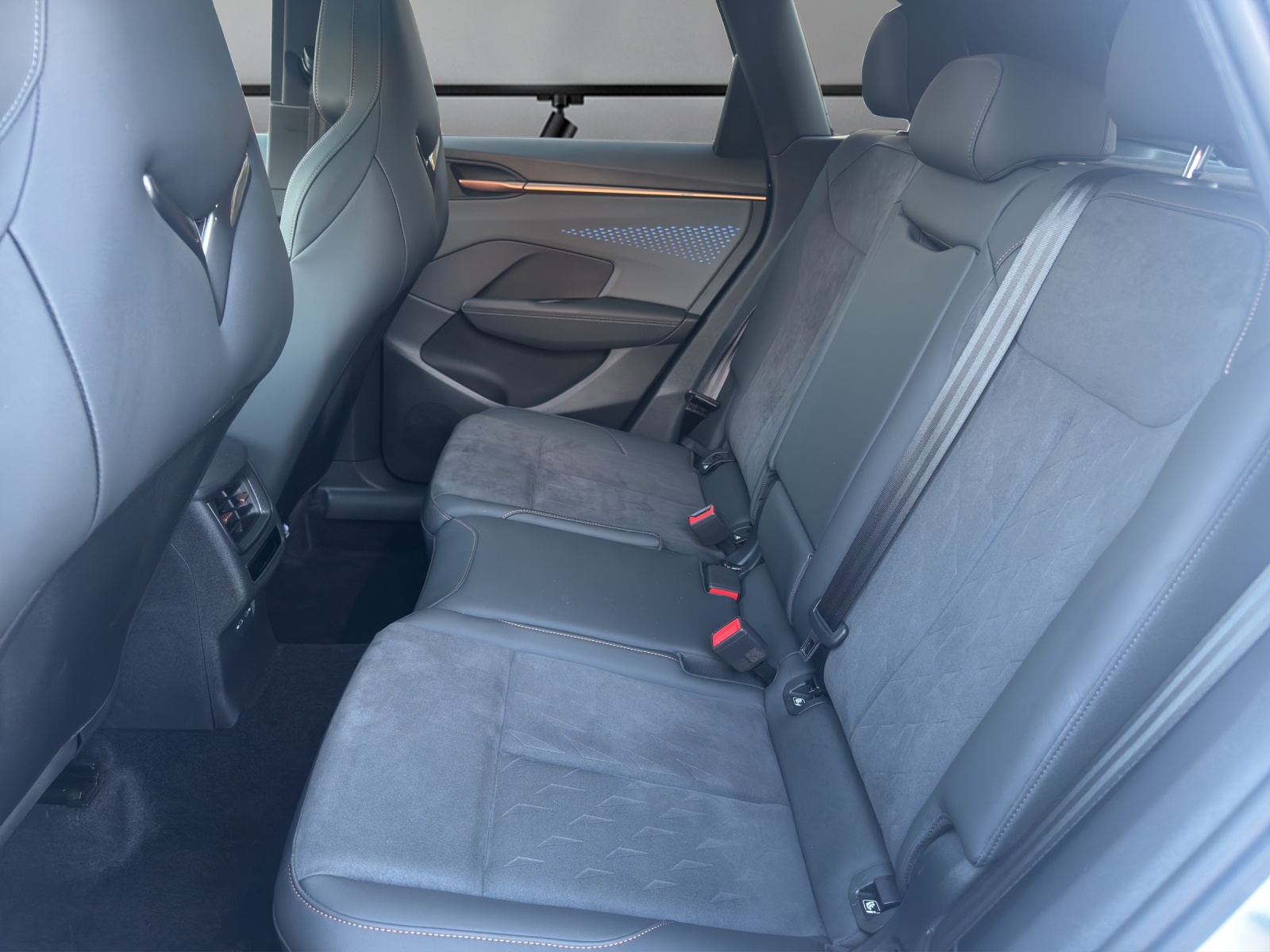 CUPRA Terramar 2.0 TSI DSG 4Drive VZ-image-10
