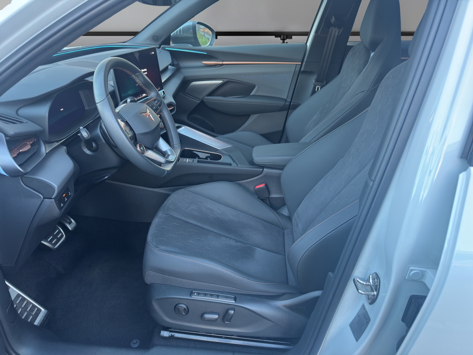 CUPRA Terramar 2.0 TSI DSG 4Drive VZ-image-5