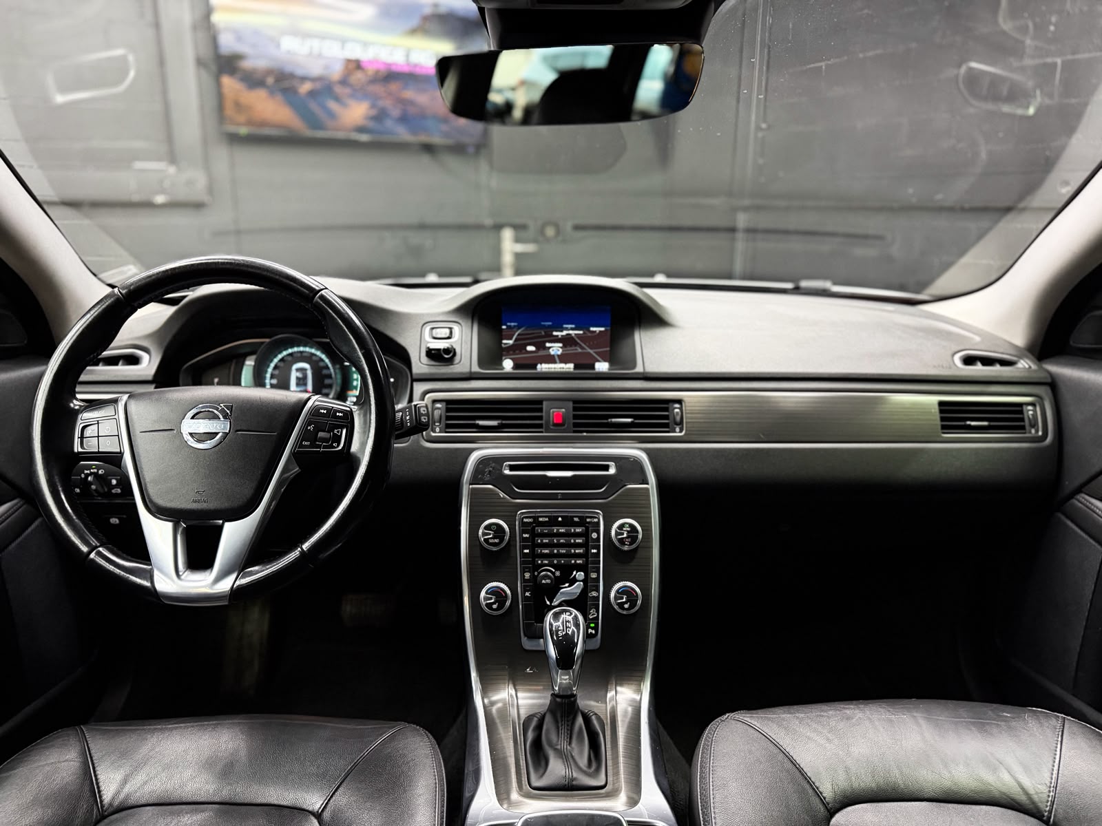 VOLVO XC70 D5 AWD *AHK* Kinetic Dynamic Edition Geartronic-image-10