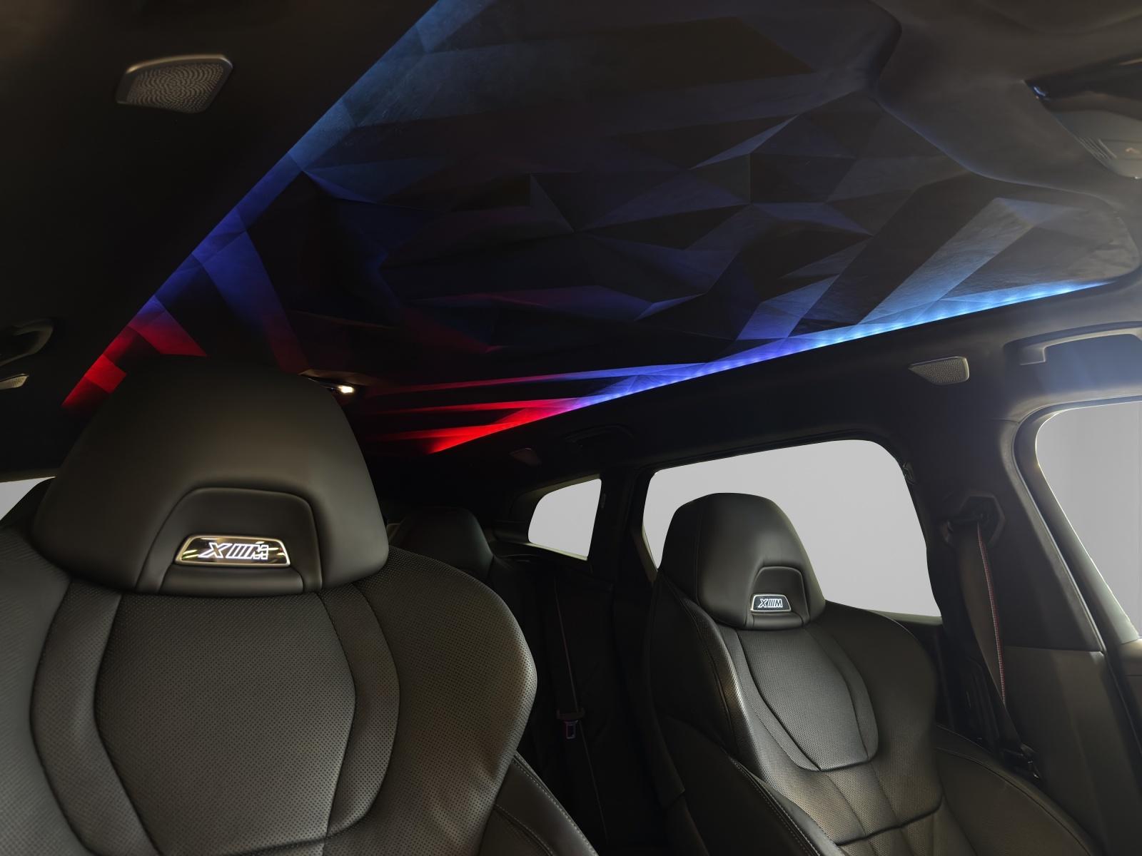 BMW XM-image-23