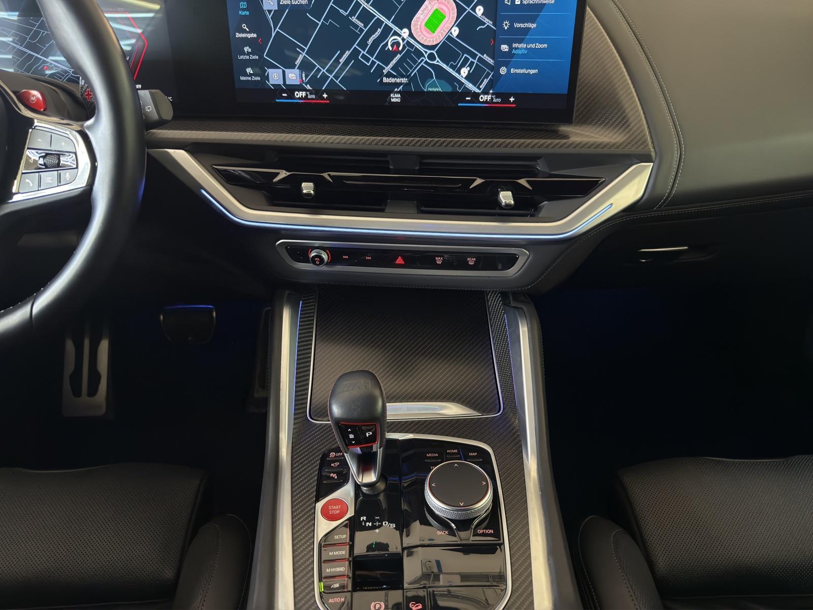 BMW XM-image-15