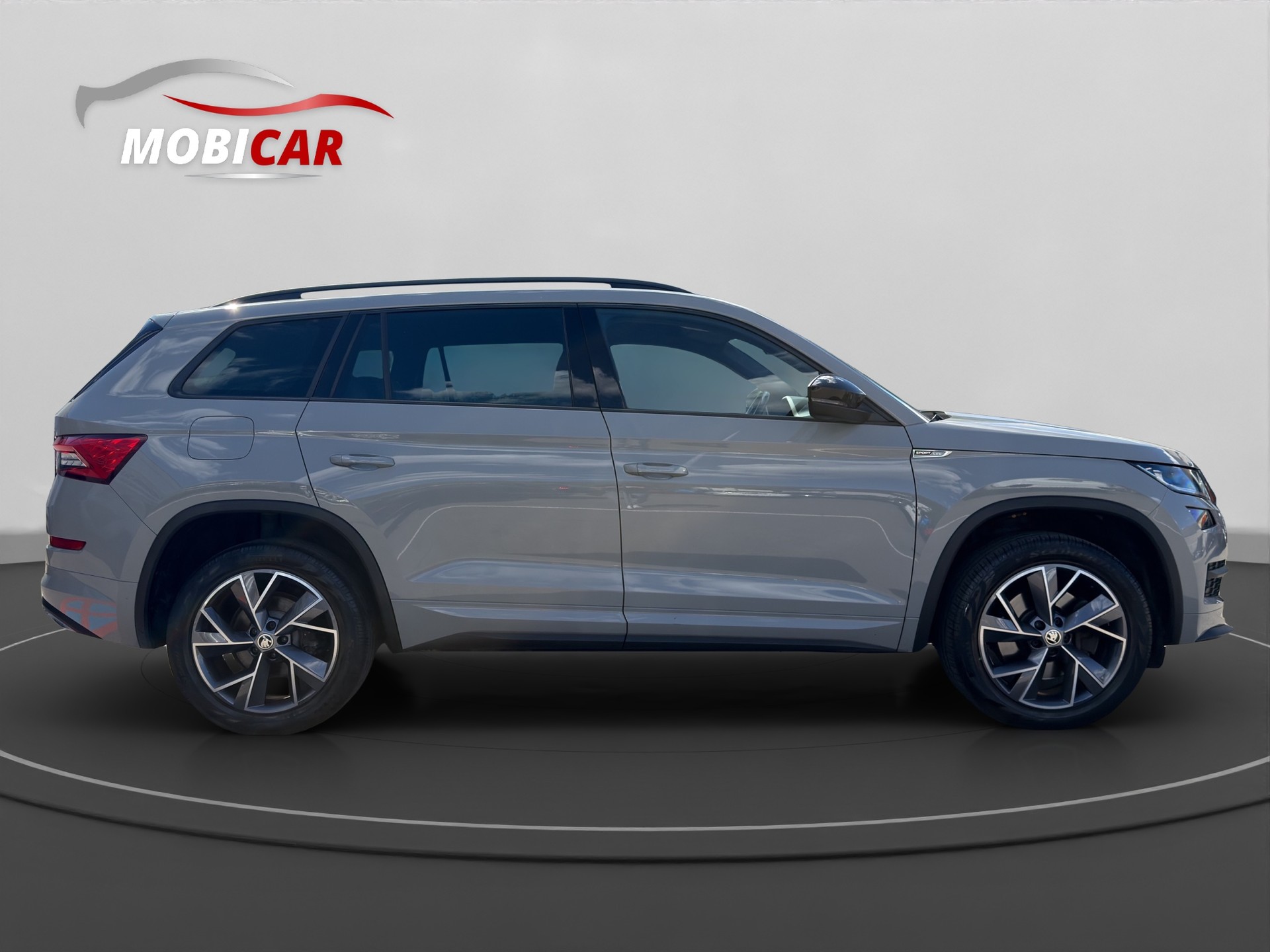 SKODA Kodiaq 2.0 TSI 4x4 SportLine-image-3