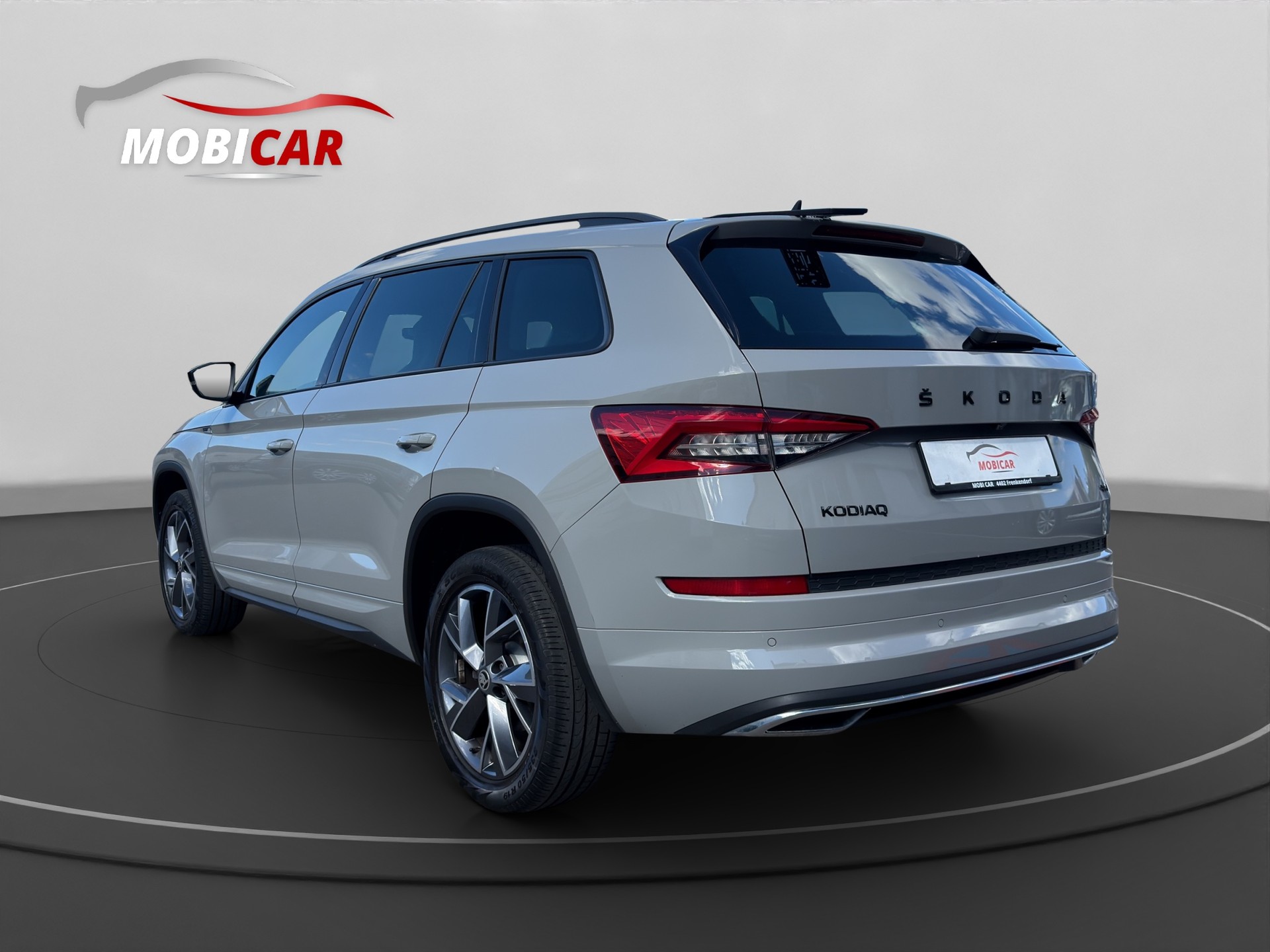 SKODA Kodiaq 2.0 TSI 4x4 SportLine-image-1