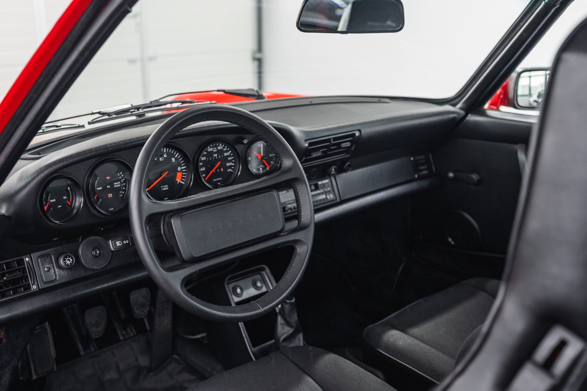 PORSCHE 911 Carrera Club Sport (Clubsport) CS-image-14