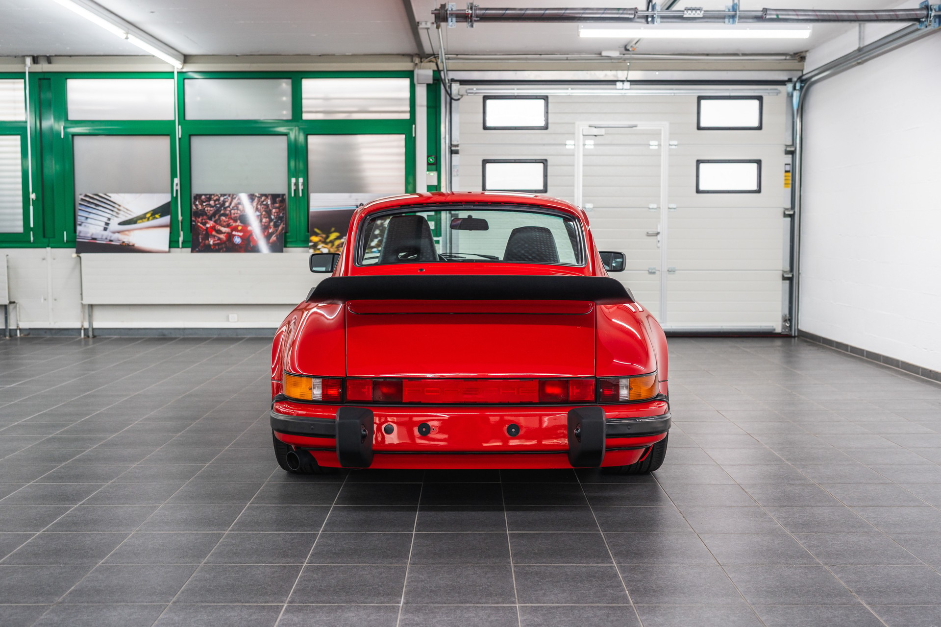 PORSCHE 911 Carrera Club Sport (Clubsport) CS-image-6